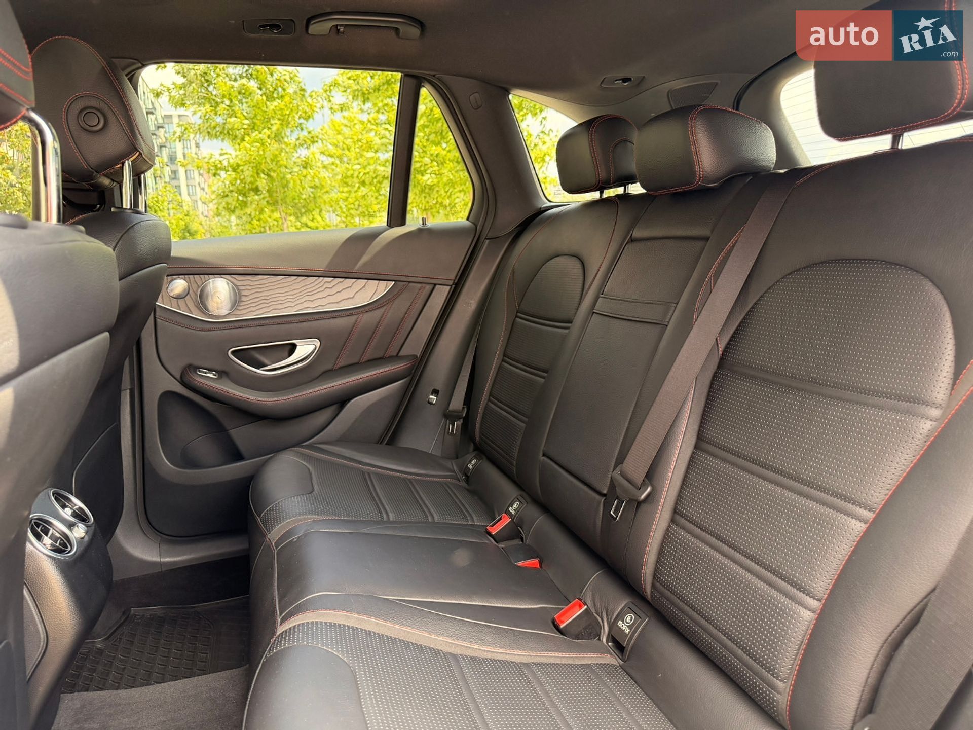 Mercedes-Benz GLC-Class 2016 VIN WDC0G6EB7HF199284 фото оголошення 25 з 48