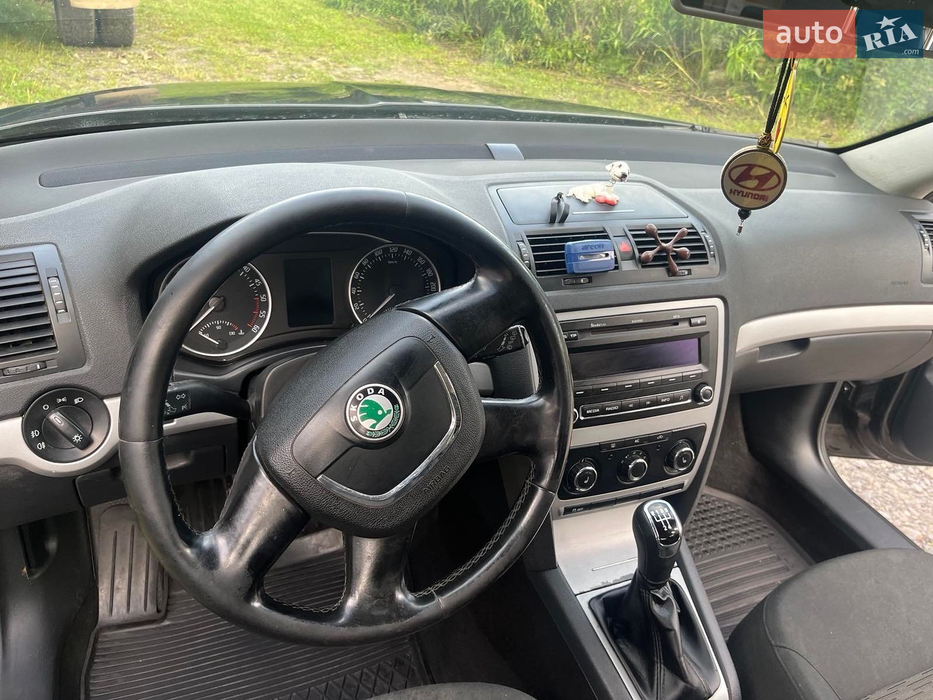 Skoda Octavia 2012 VIN TMBHT61Z9C2133181 фото оголошення 2 з 6