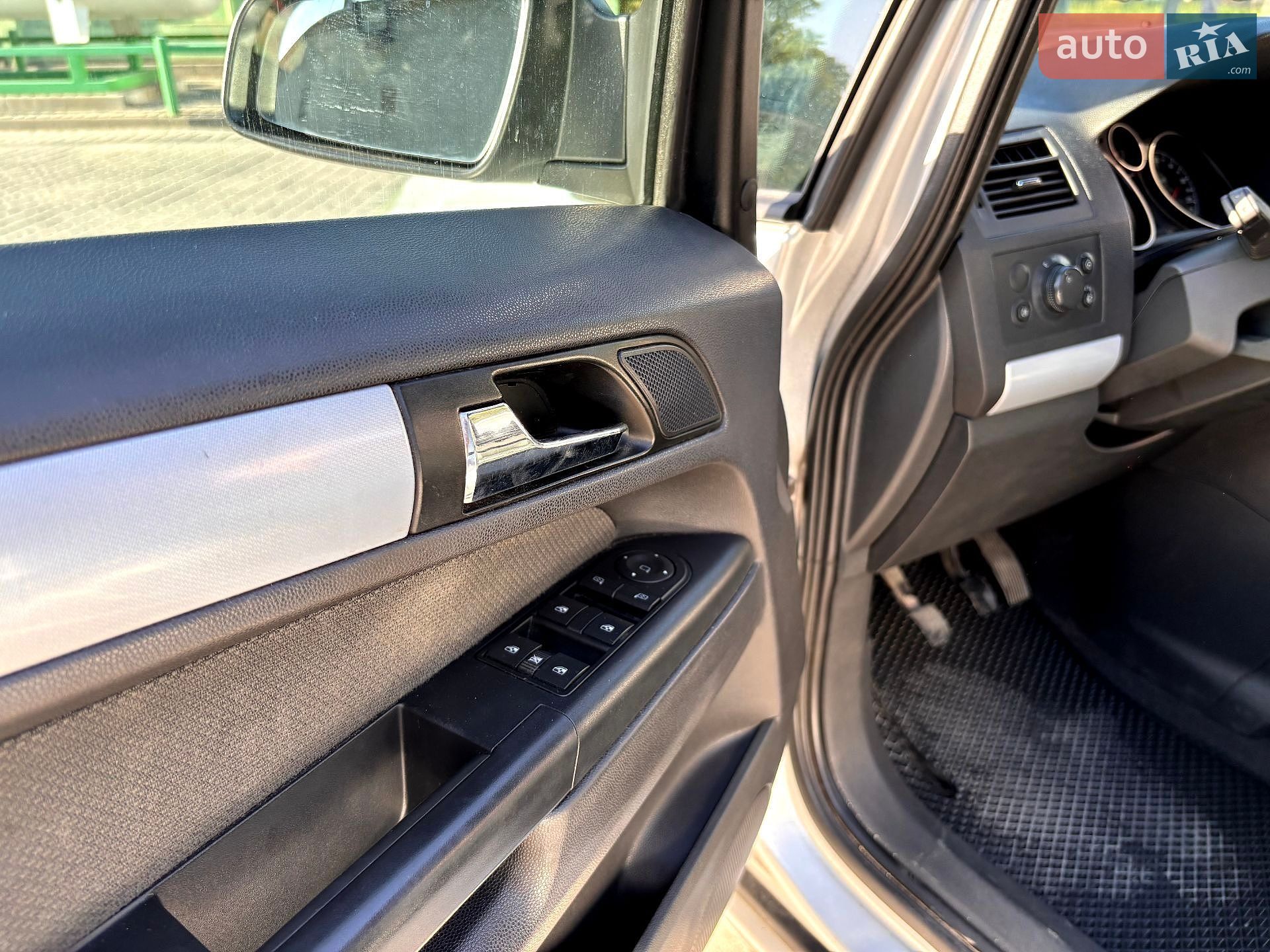 Opel Zafira 2007 VIN W0L0AHM757G050410 фото оголошення 25 з 35