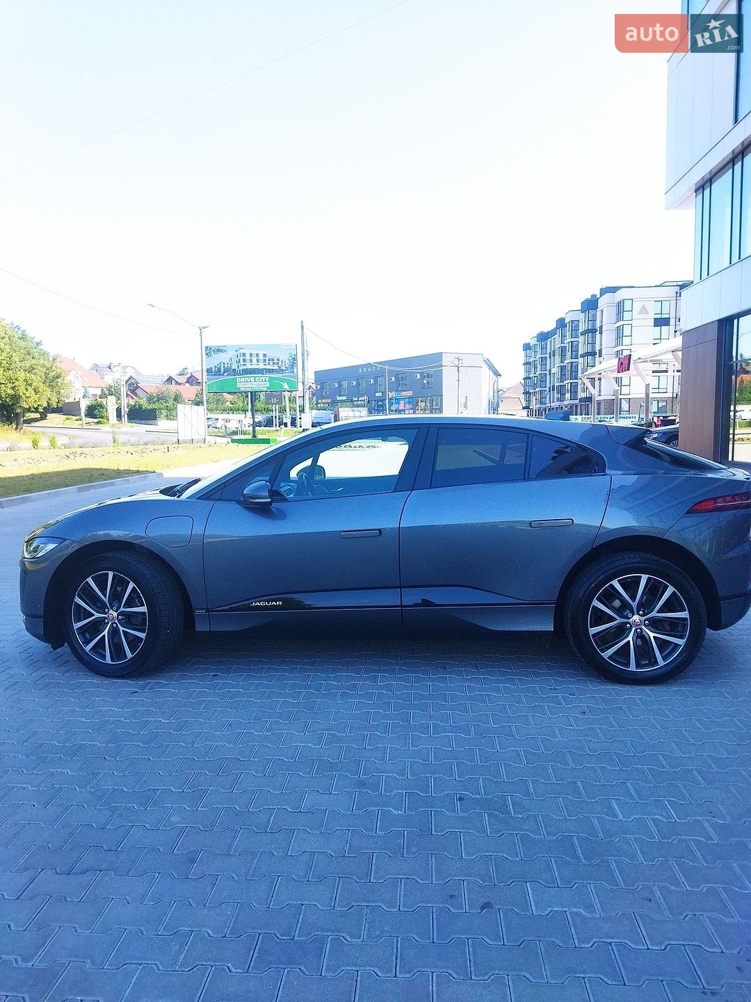 Jaguar I-Pace 2018 VIN SADHA2B11K1F68070 фото оголошення 5 з 14