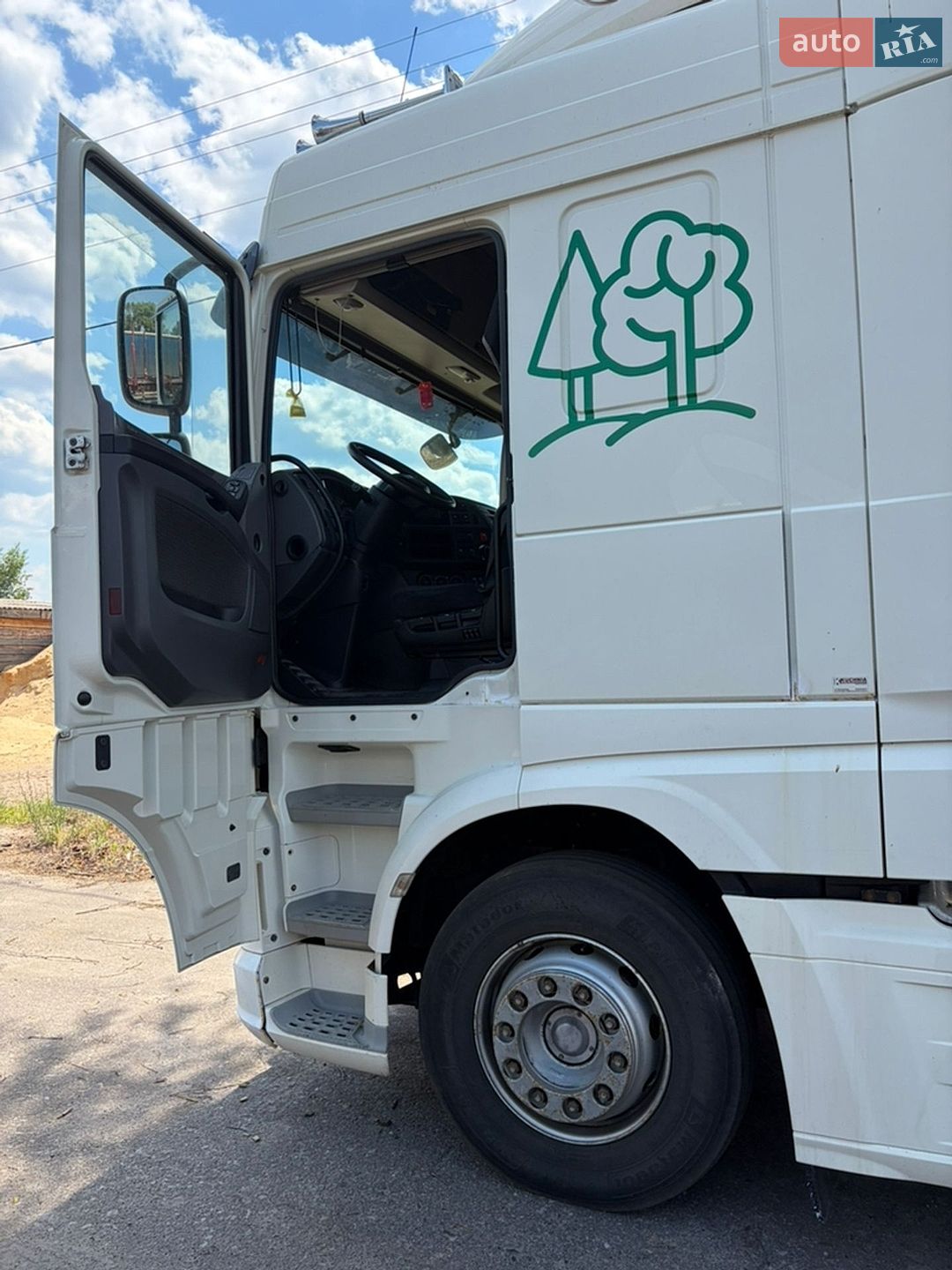 DAF XF 2015 VIN XLRTEH4300G079021 фото оголошення 18 з 31