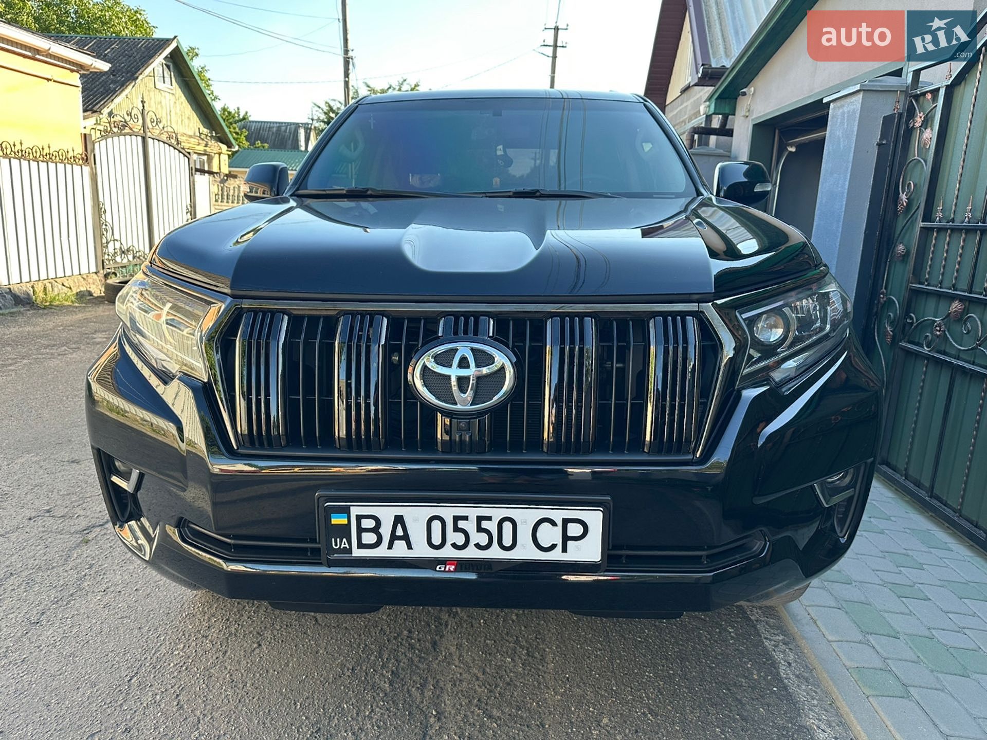 Toyota Land Cruiser Prado 2019 VIN JTEBR3FJ50K150430 фото оголошення 7 з 26