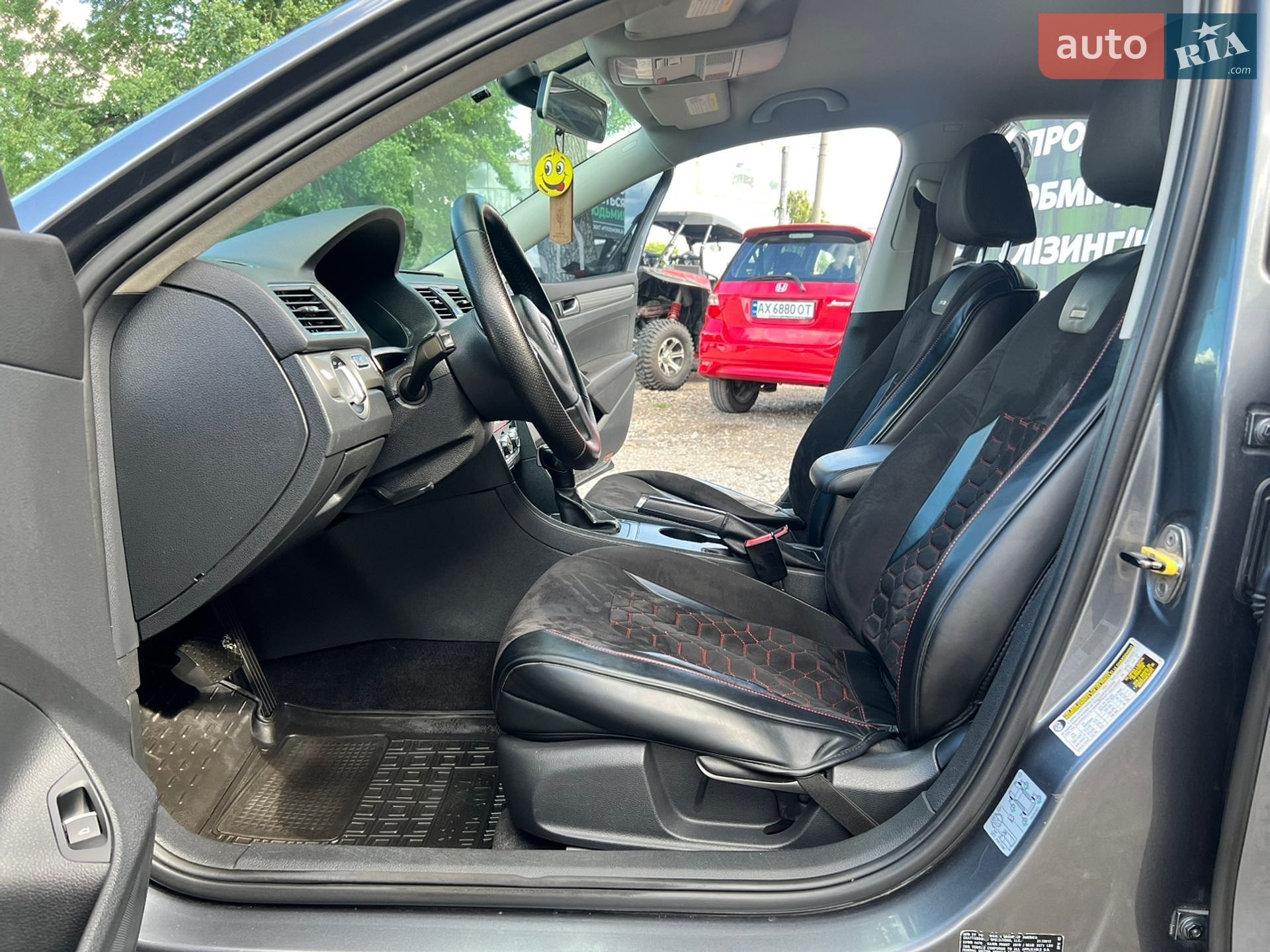Volkswagen Passat 2012 VIN 1VWAP7A38CC050534 фото оголошення 9 з 26