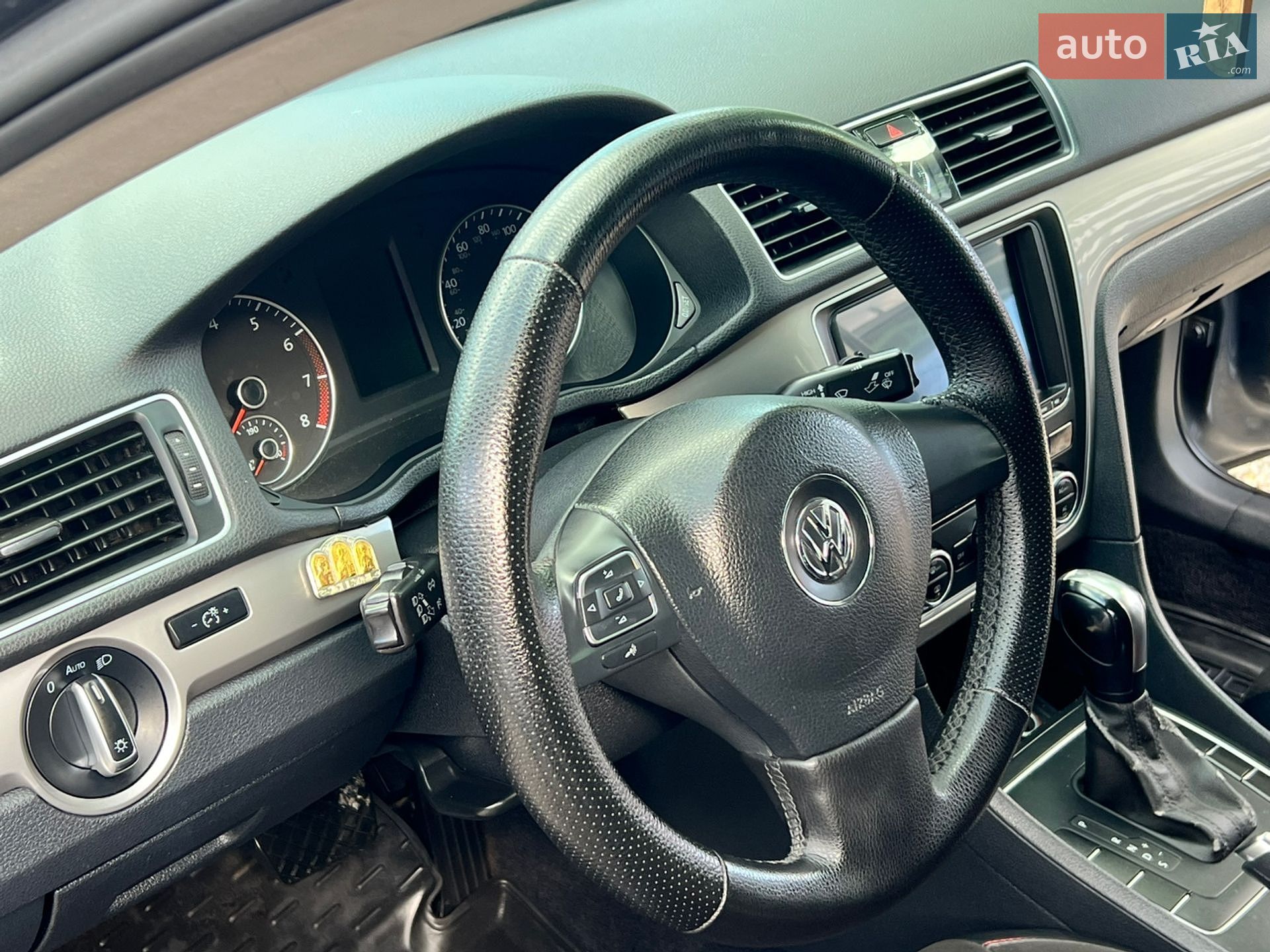 Volkswagen Passat 2012 VIN 1VWAP7A38CC050534 фото оголошення 10 з 26