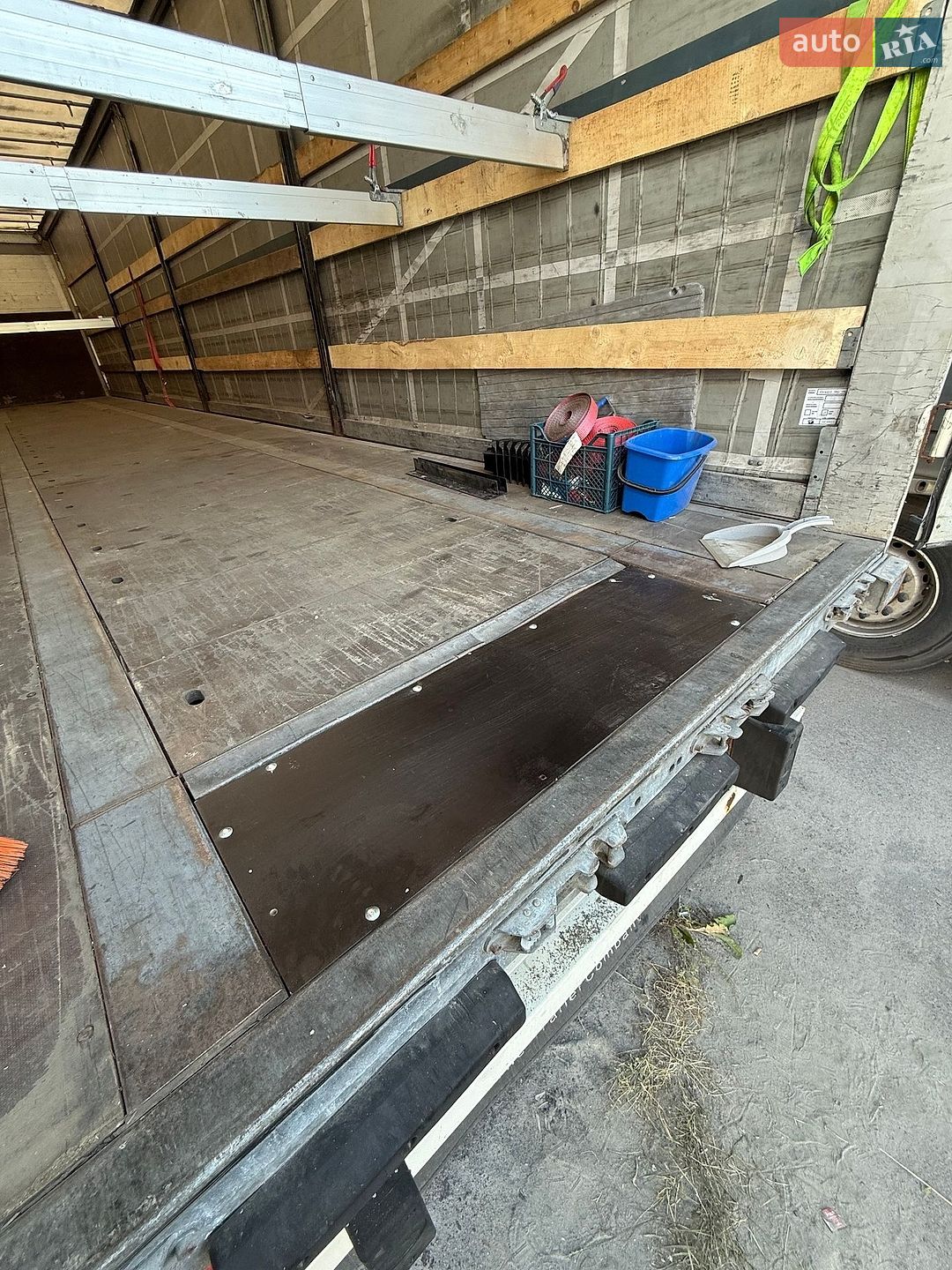 Schmitz Cargobull SCS 2011 VIN WSM00000003090848 фото оголошення 16 з 16