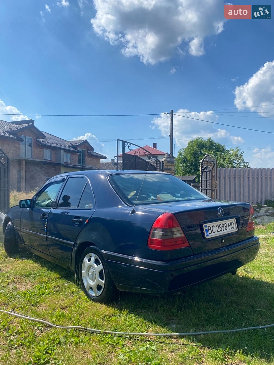 Mercedes-Benz C-Class 1996 VIN WDB2020181A407328 фото оголошення 4 з 8