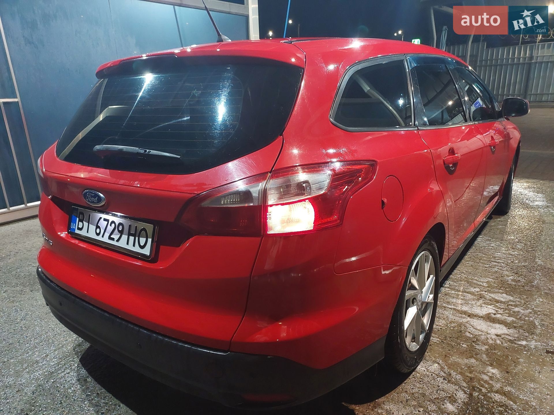 Ford Focus 2011 VIN WF0LXXGCBLBU72337 фото оголошення 4 з 33