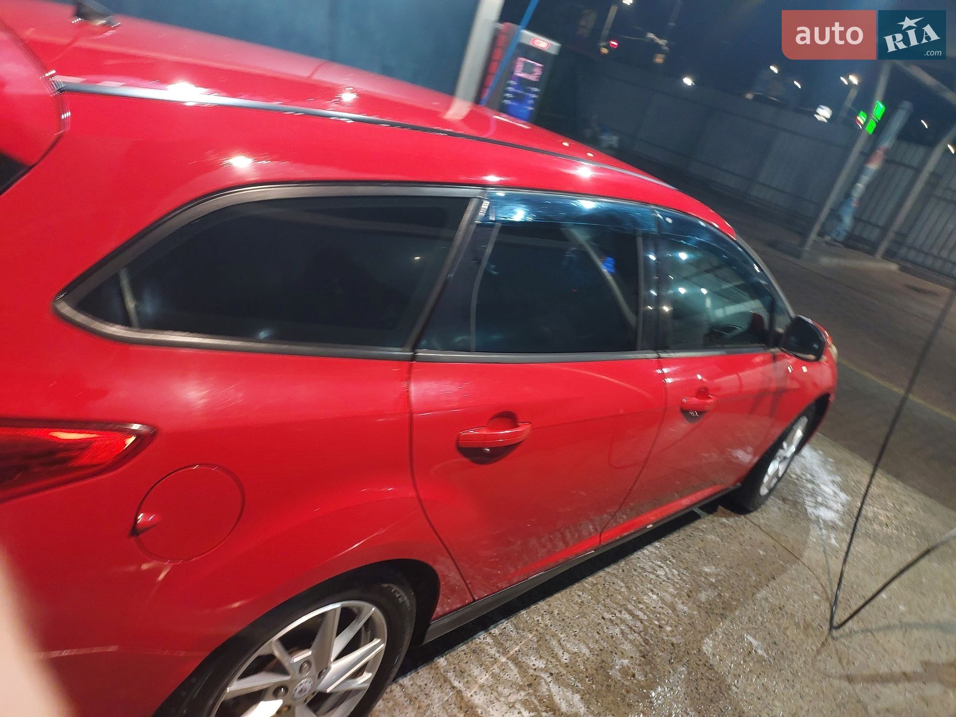 Ford Focus 2011 VIN WF0LXXGCBLBU72337 фото оголошення 3 з 33