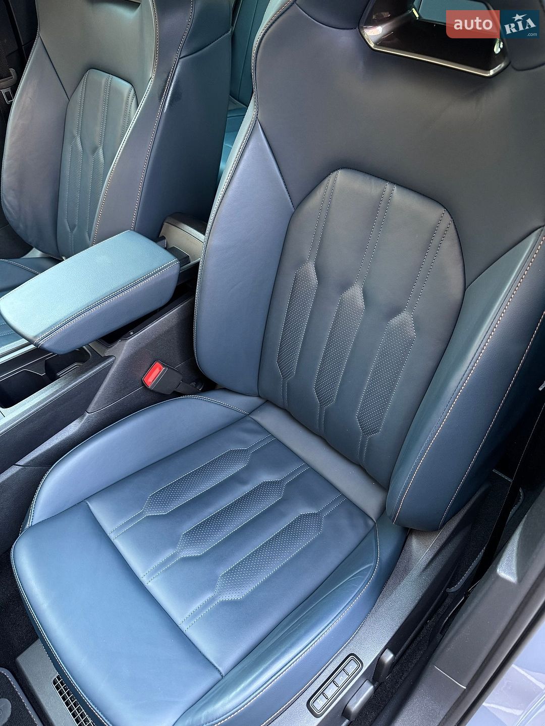 Cupra Formentor 2024 VIN VSSZZZKM3RR140505 фото оголошення 17 з 28