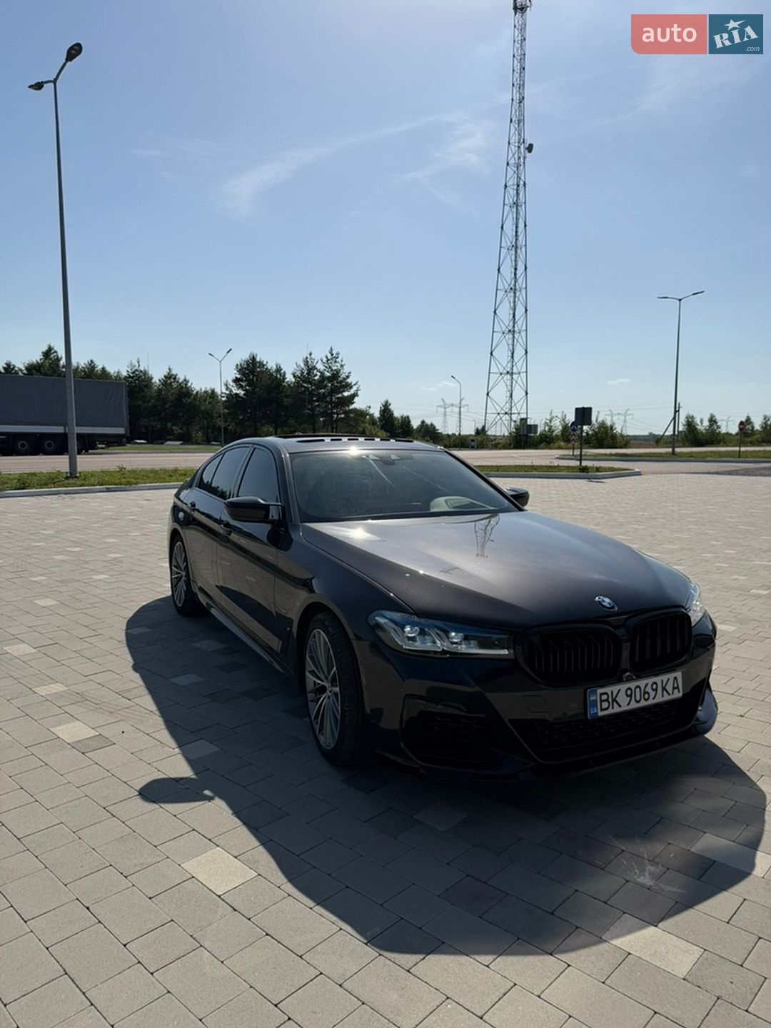 BMW 5 Series 2018 VIN WBAJA9C52JB249836 фото оголошення 5 з 48