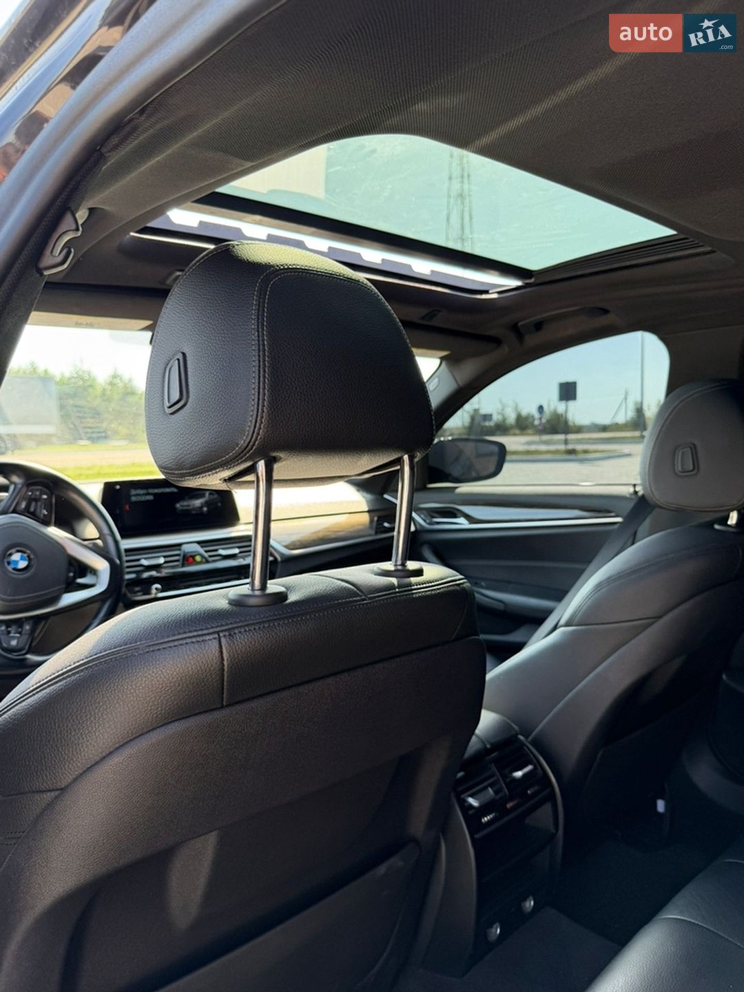 BMW 5 Series 2018 VIN WBAJA9C52JB249836 фото оголошення 41 з 48