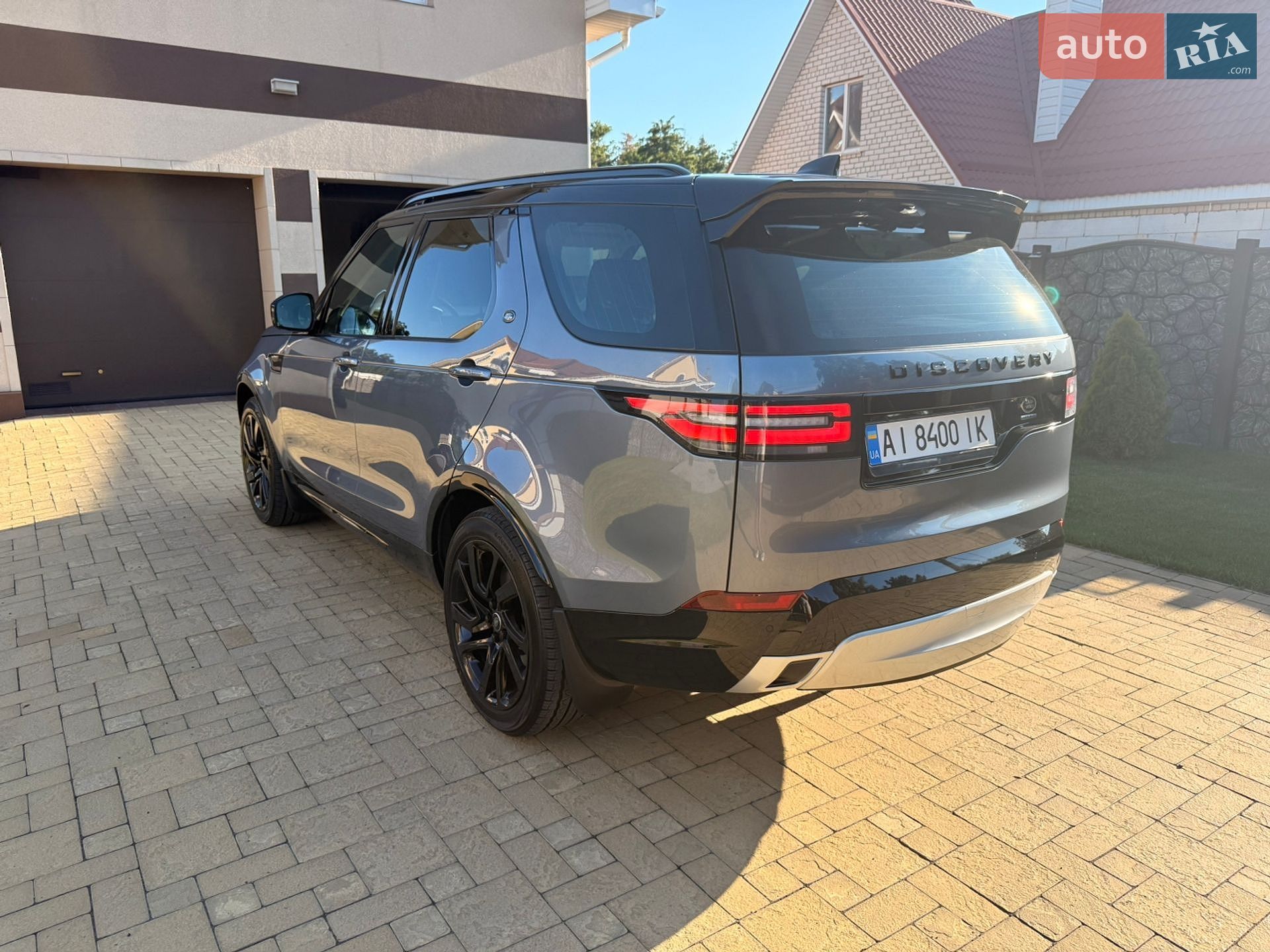 Land Rover Discovery 2019 VIN SALRA2BK2K2414136 фото оголошення 29 з 81