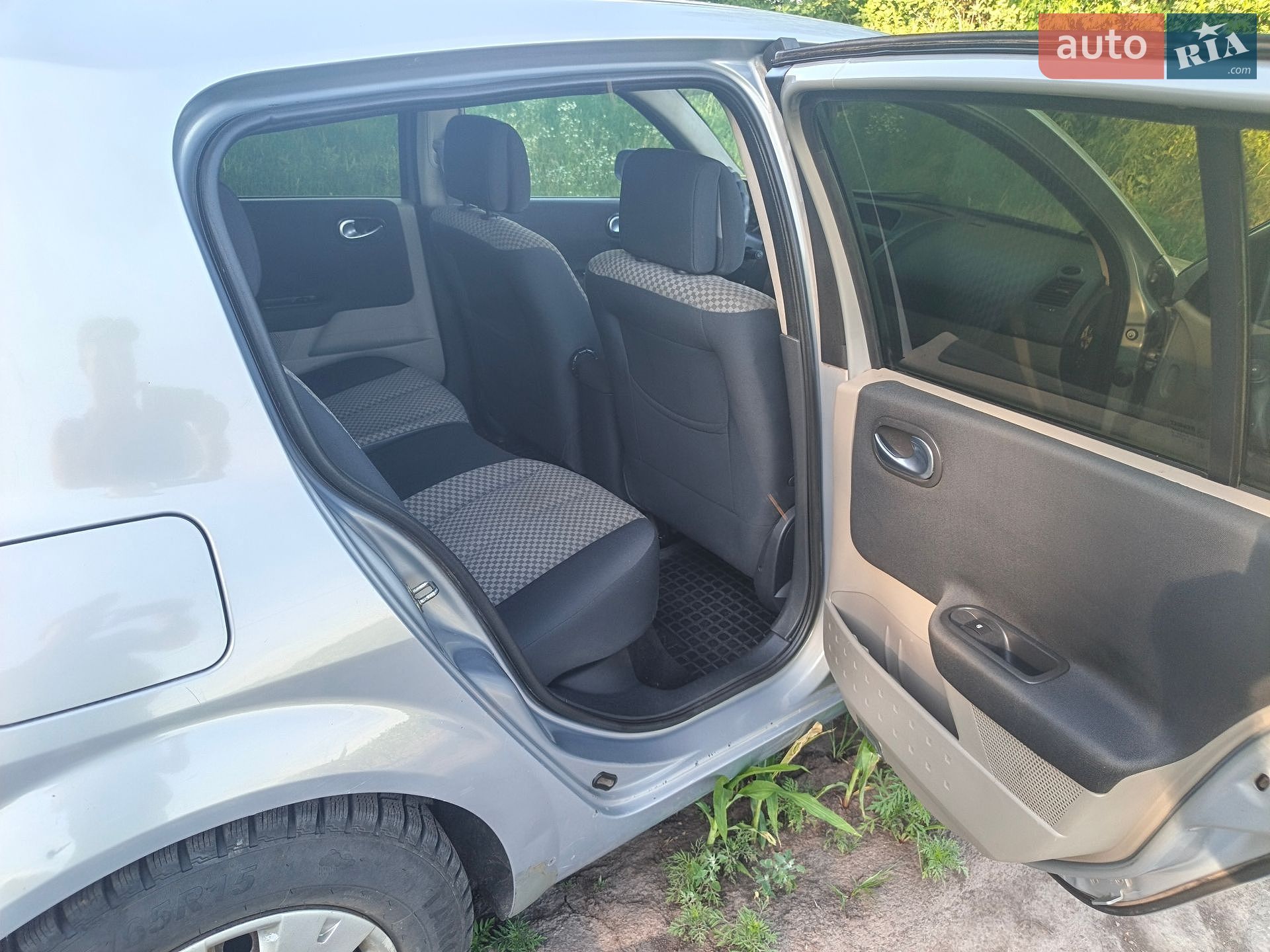 Renault Megane 2004 VIN VF1BM0J0H31500910 фото оголошення 2 з 18