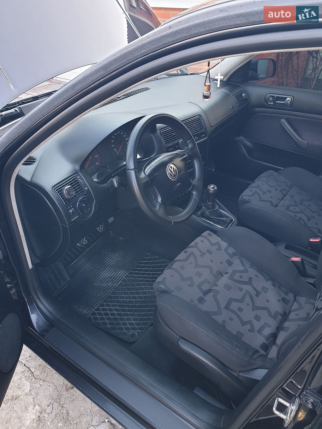 Volkswagen Golf 1999 VIN WVWZZZ1JZXW685041 фото оголошення 9 з 10
