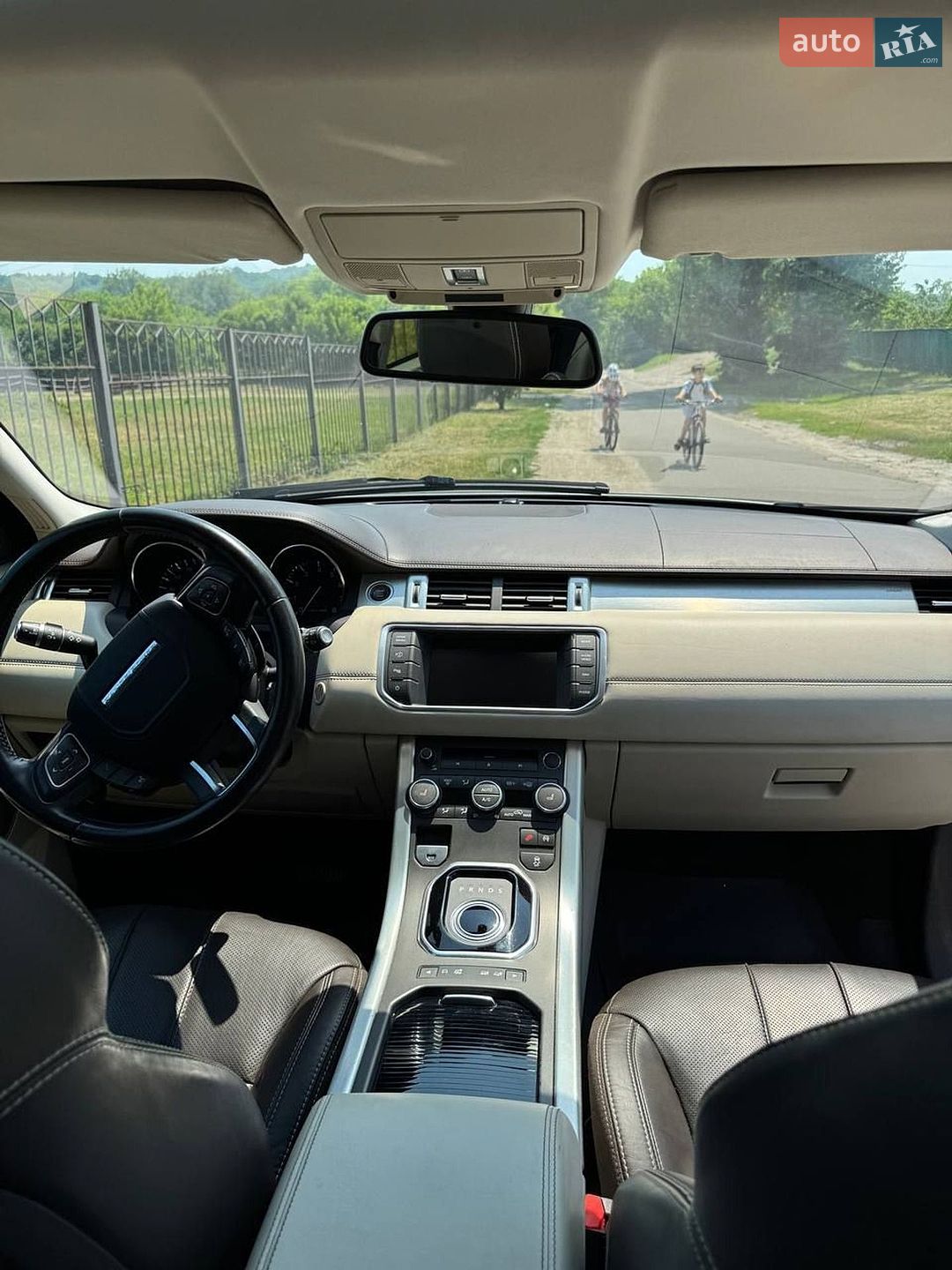 Land Rover Range Rover Evoque 2015 VIN SALVV2BGXFH076339 фото оголошення 10 з 14