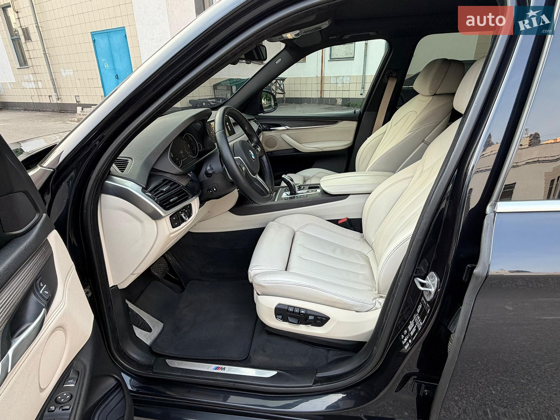 BMW X5 2016 VIN WBAKS410900R80818 фото оголошення 37 з 53