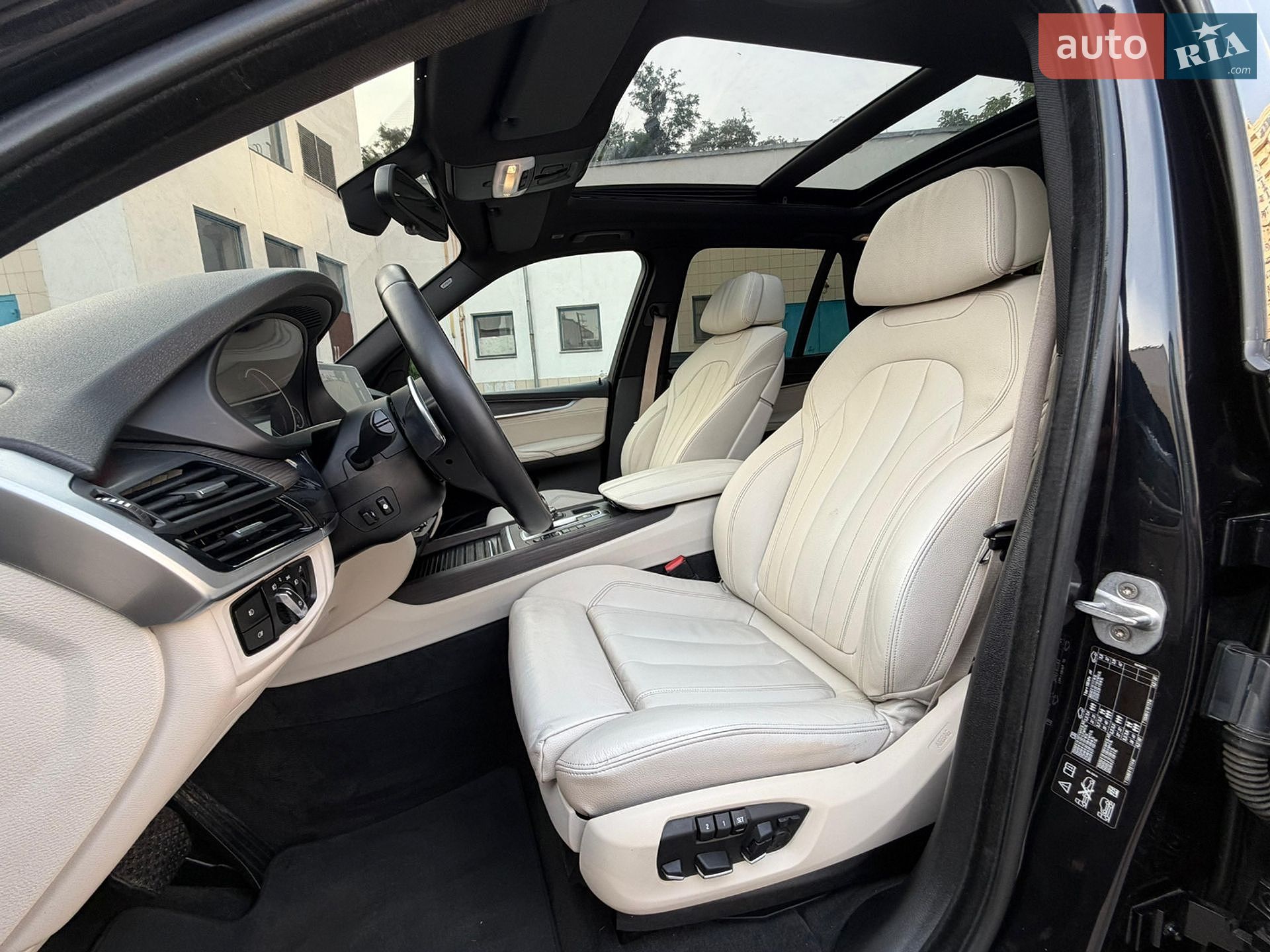BMW X5 2016 VIN WBAKS410900R80818 фото оголошення 40 з 53