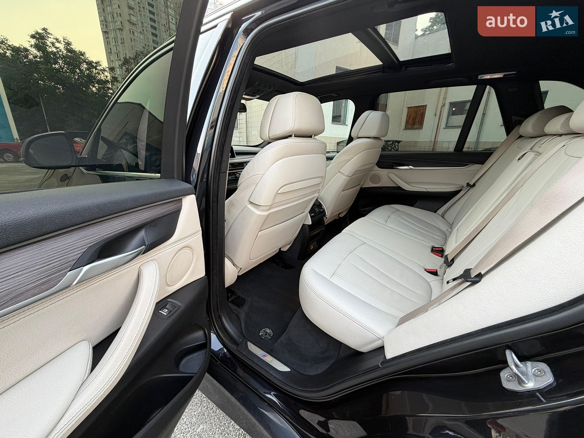 BMW X5 2016 VIN WBAKS410900R80818 фото оголошення 43 з 53