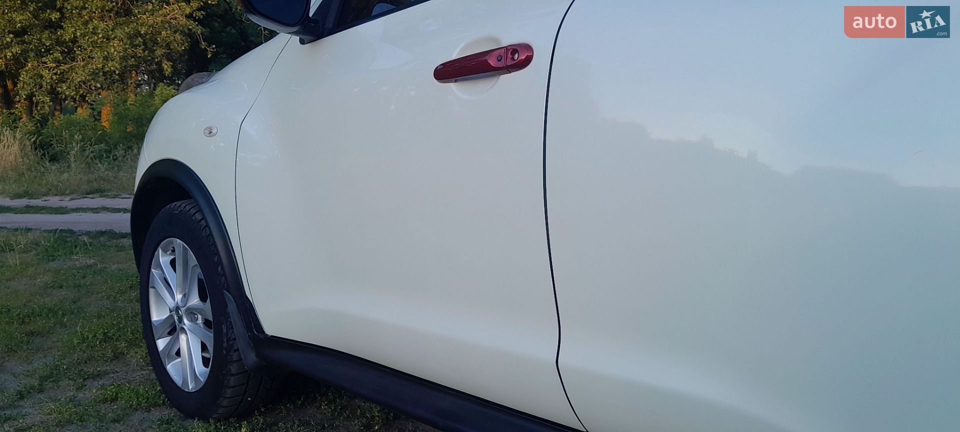 Nissan Juke 2010 VIN JN8AF5MR7BT003119 фото оголошення 8 з 19
