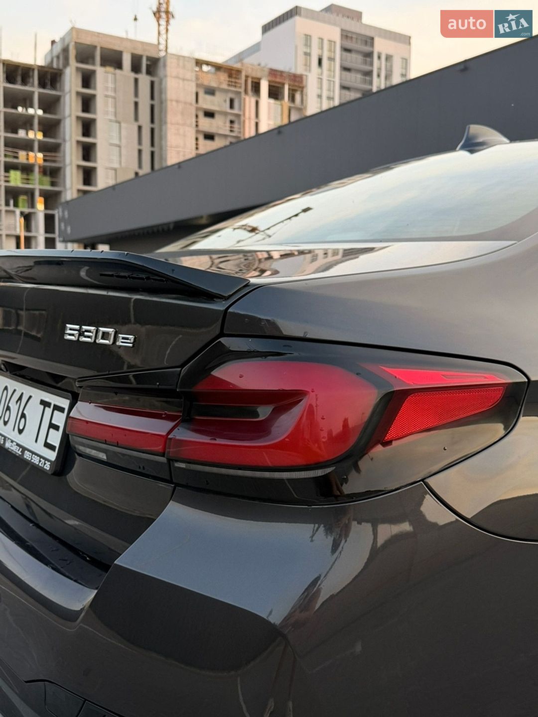 BMW 5 Series 2019 VIN WBAJB1C54KB376992 фото оголошення 15 з 45