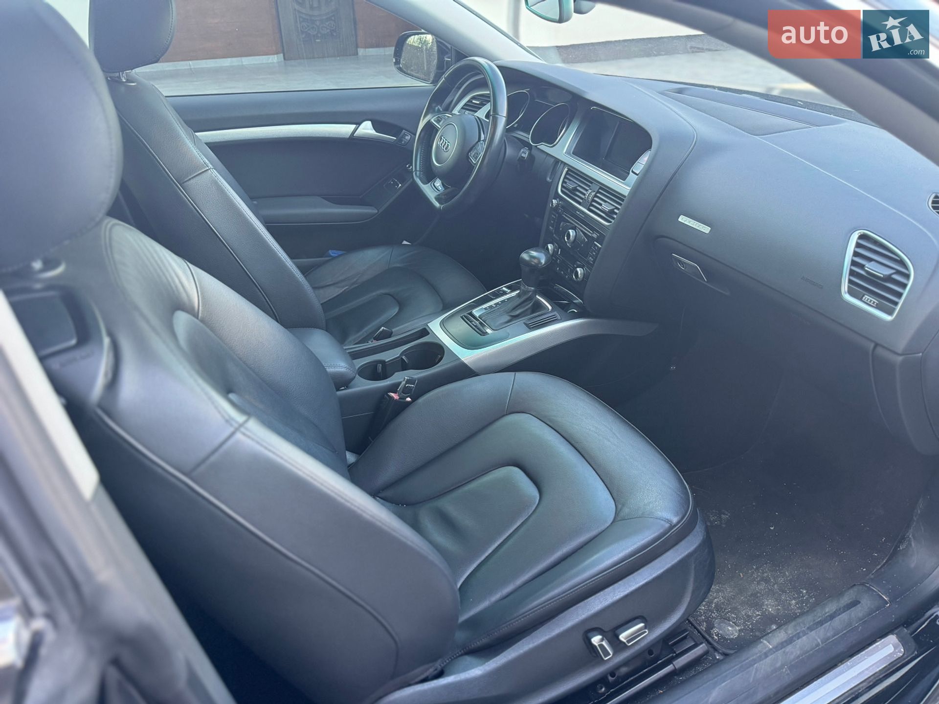 Audi A5 2014 VIN WAUCFAFR8EA072456 фото оголошення 6 з 10