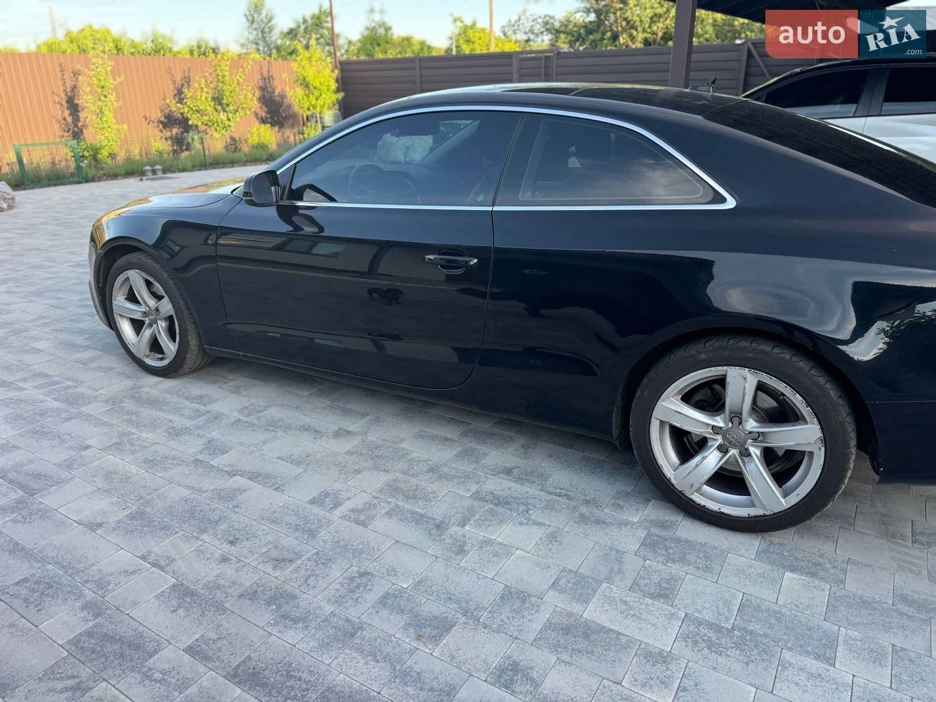 Audi A5 2014 VIN WAUCFAFR8EA072456 фото оголошення 3 з 10