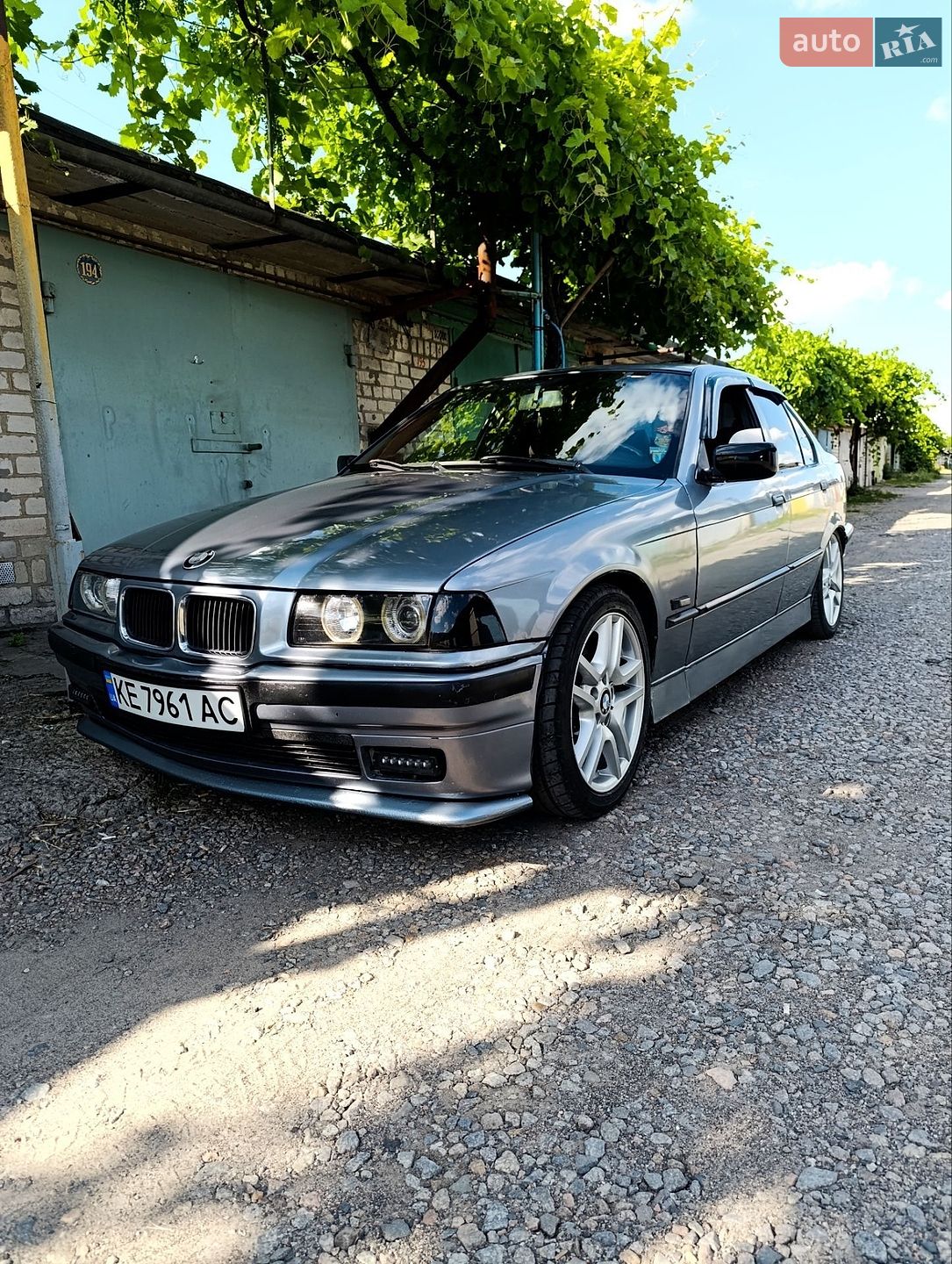 BMW 3 Series 1993 VIN WBACA31000FB78000 фото оголошення 6 з 11
