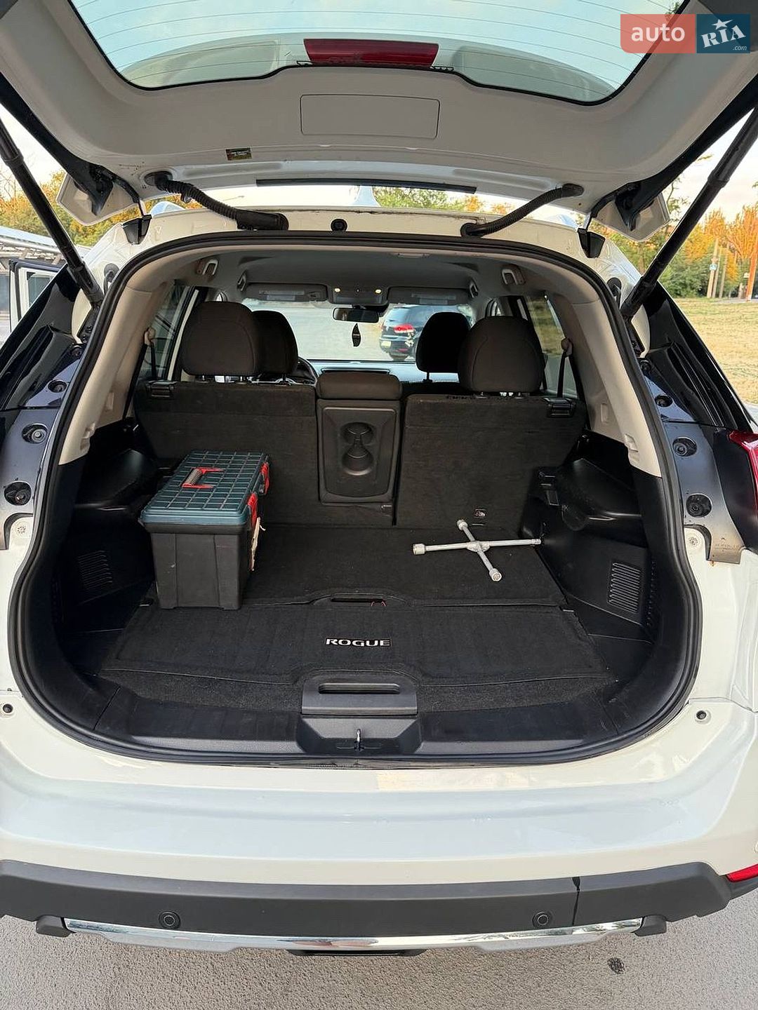 Nissan Rogue 2019 VIN KNMAT2MV5KP539429 фото оголошення 7 з 14