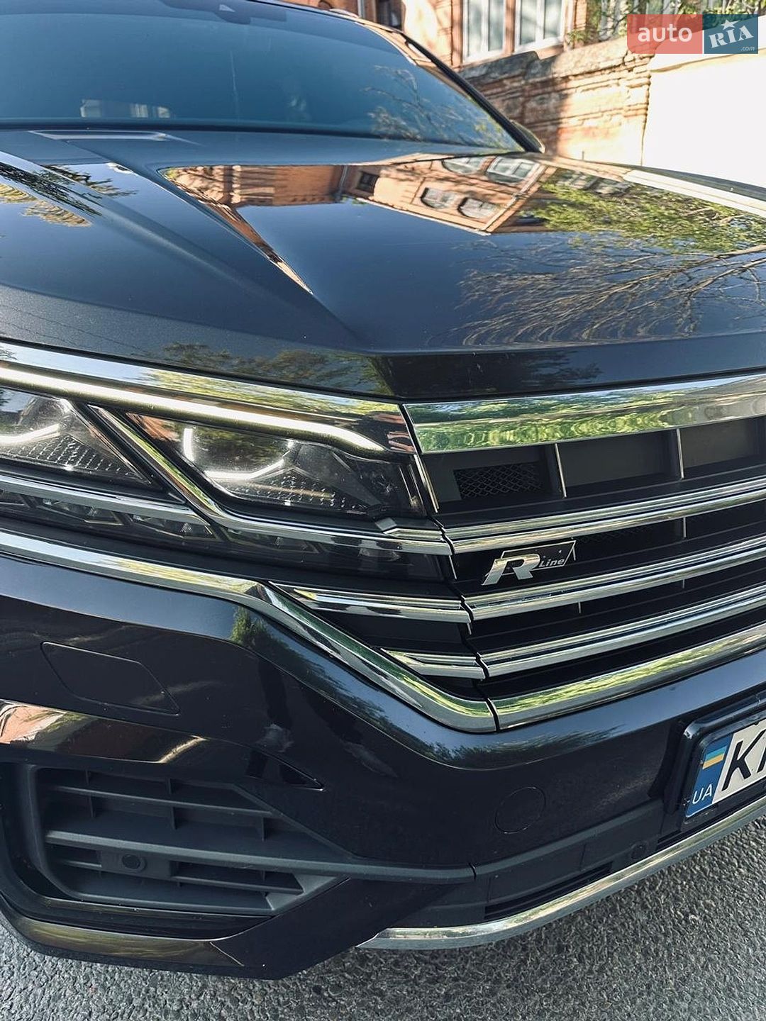 Volkswagen Touareg 2019 VIN WVGZZZCRZKD026201 фото оголошення 4 з 16