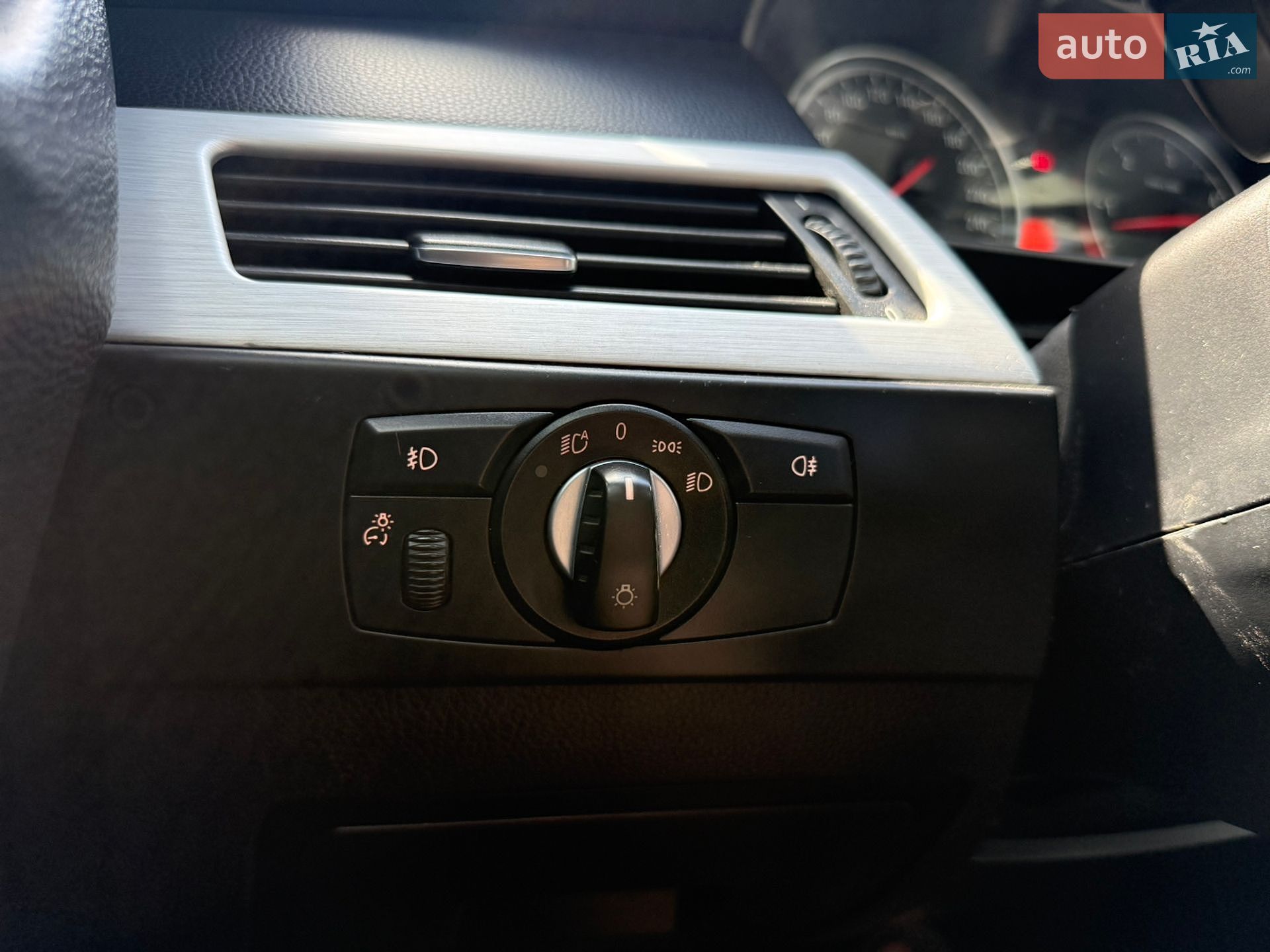 BMW 5 Series 2009 VIN WBANX910X0CU48262 фото оголошення 24 з 30