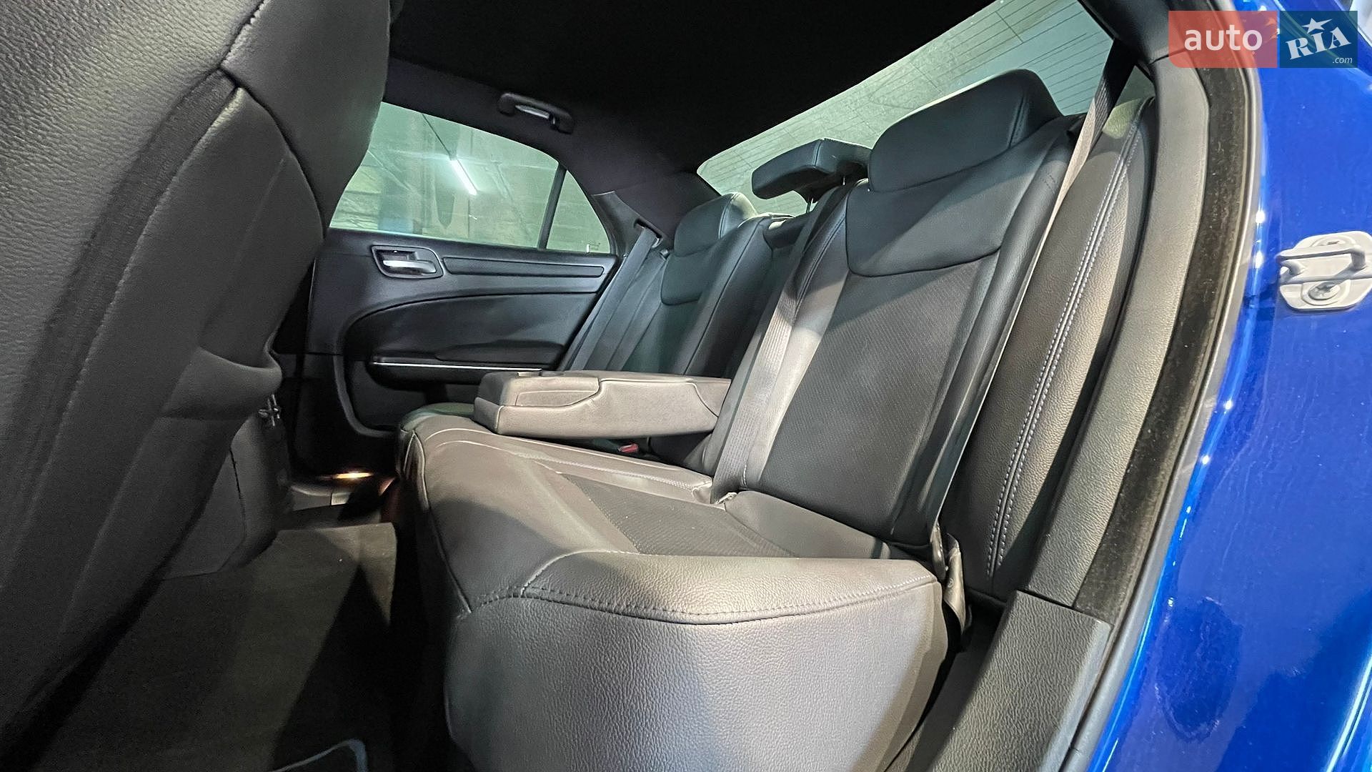 Chrysler 300 2018 VIN 2C3CCAAG5JH265195 фото оголошення 16 з 23