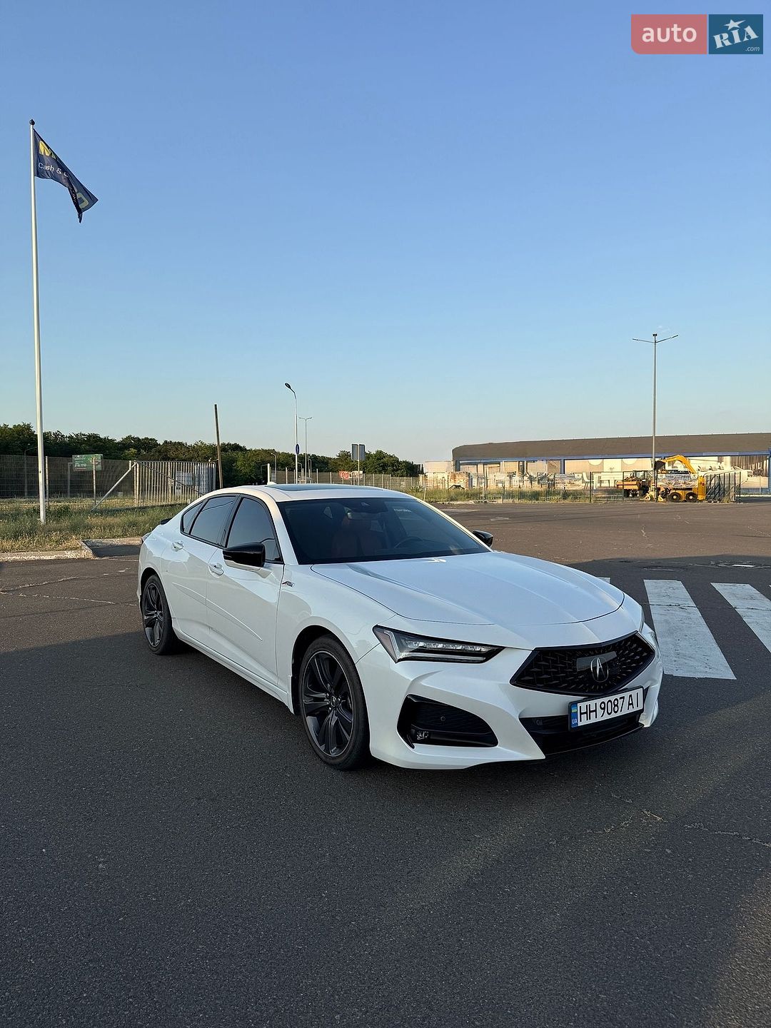 Acura TLX 2022 VIN 19UUB6F57NA002056 фото оголошення 3 з 8