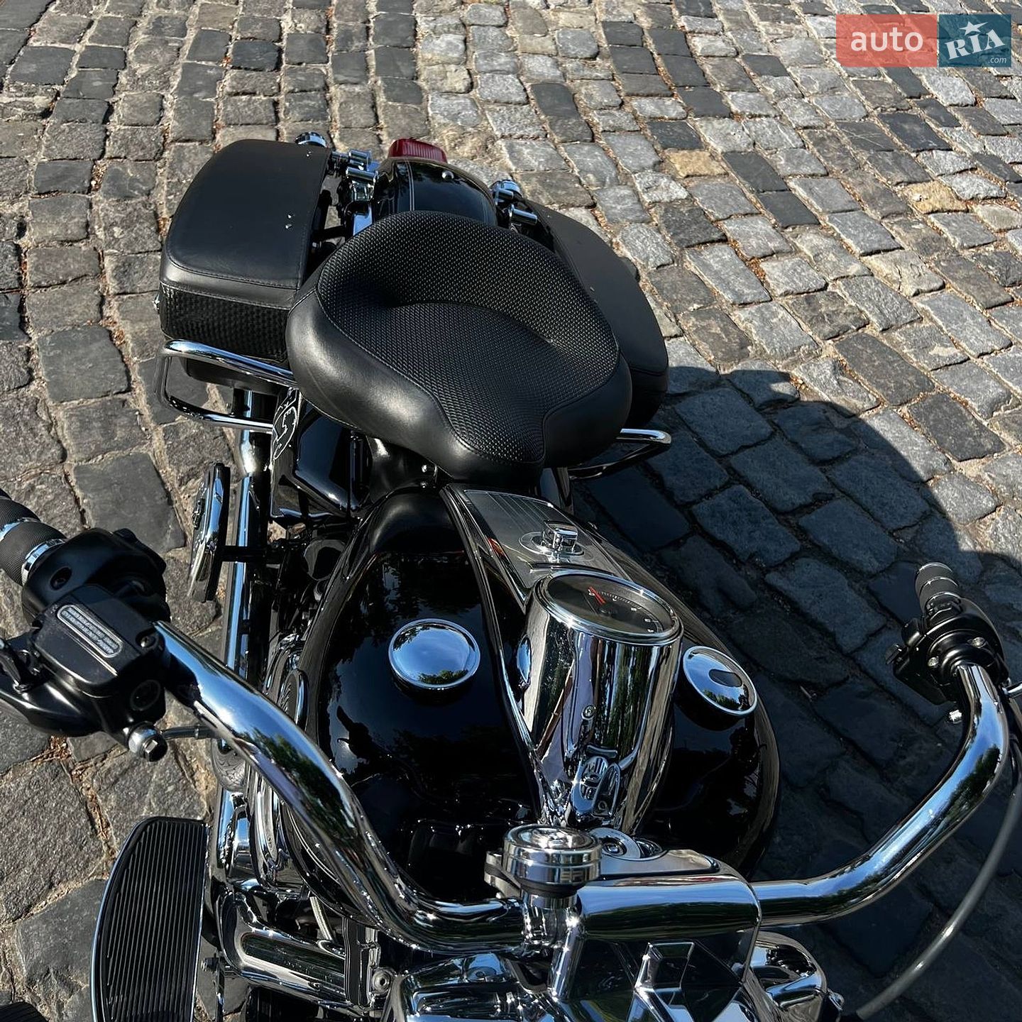 Harley-Davidson Road King 2010 VIN 1HD1FR417AB657375 фото оголошення 20 з 47