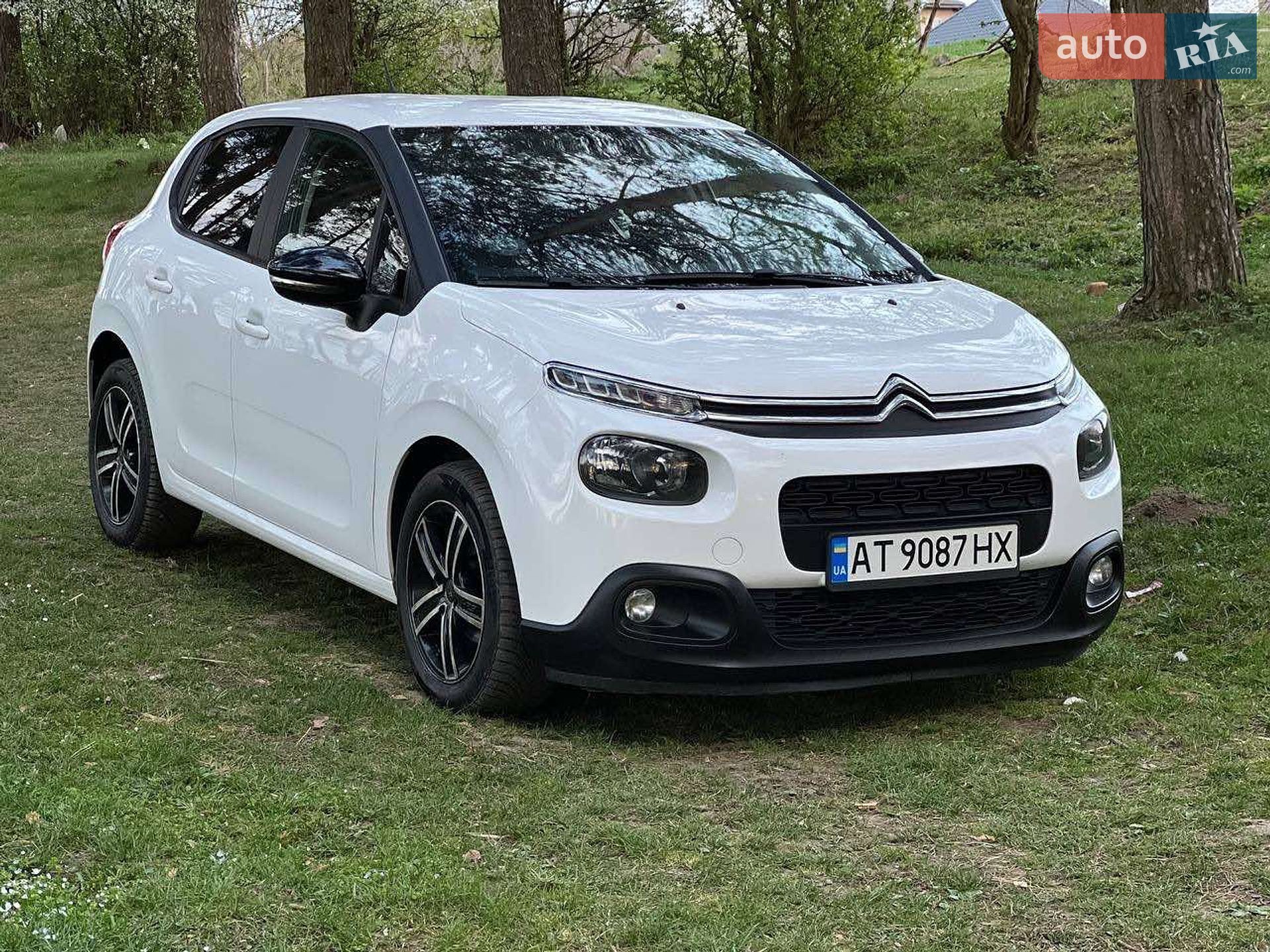 Citroen C3 2017 VIN VF7SXBHW6HT623226 фото оголошення 2 з 54