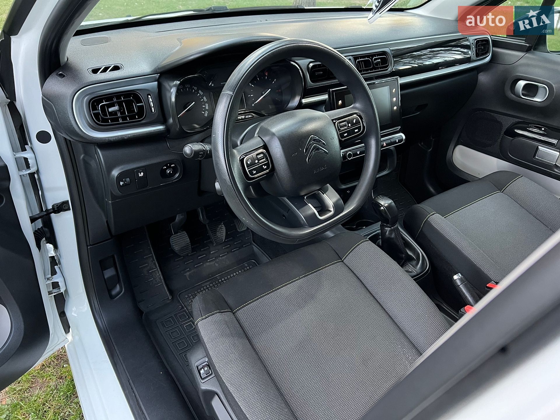 Citroen C3 2017 VIN VF7SXBHW6HT623226 фото оголошення 31 з 54