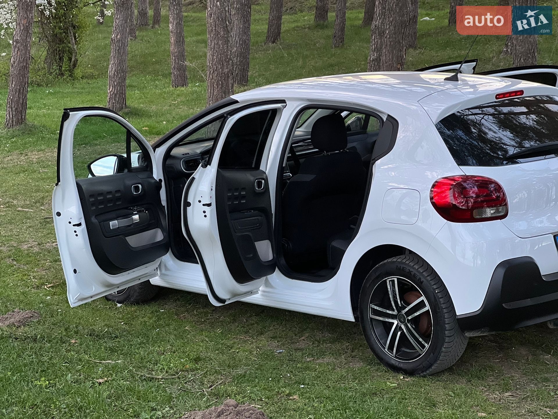 Citroen C3 2017 VIN VF7SXBHW6HT623226 фото оголошення 35 з 54