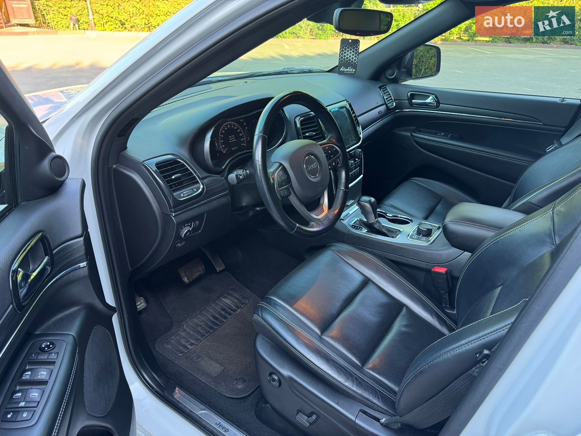Jeep Grand Cherokee 2021 VIN 1C4RJFBG2MC670820 фото оголошення 19 з 49