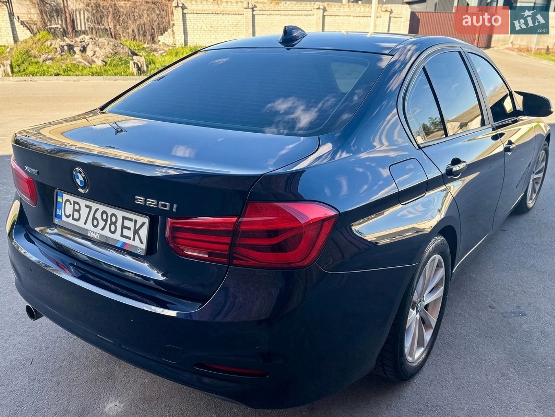 BMW 3 Series 2017 VIN WBA8A3C38HA067276 фото оголошення 6 з 27