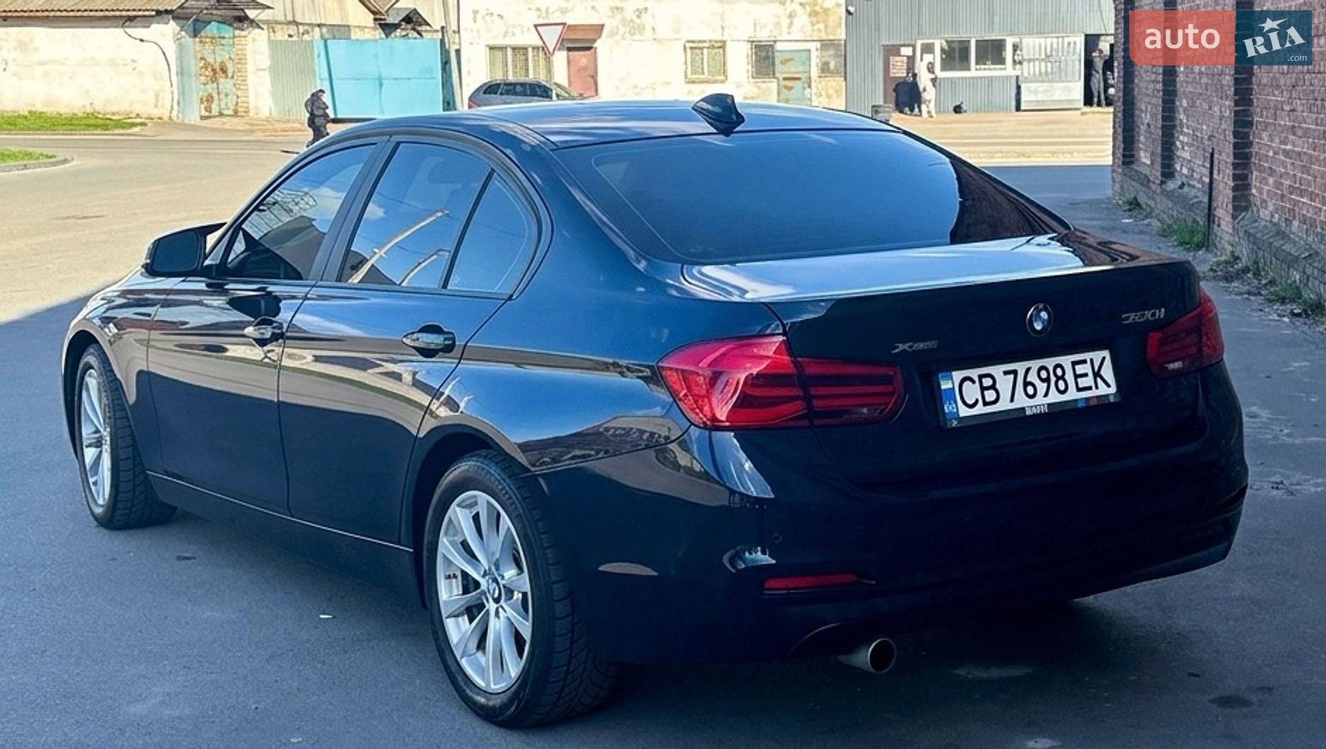 BMW 3 Series 2017 VIN WBA8A3C38HA067276 фото оголошення 8 з 27