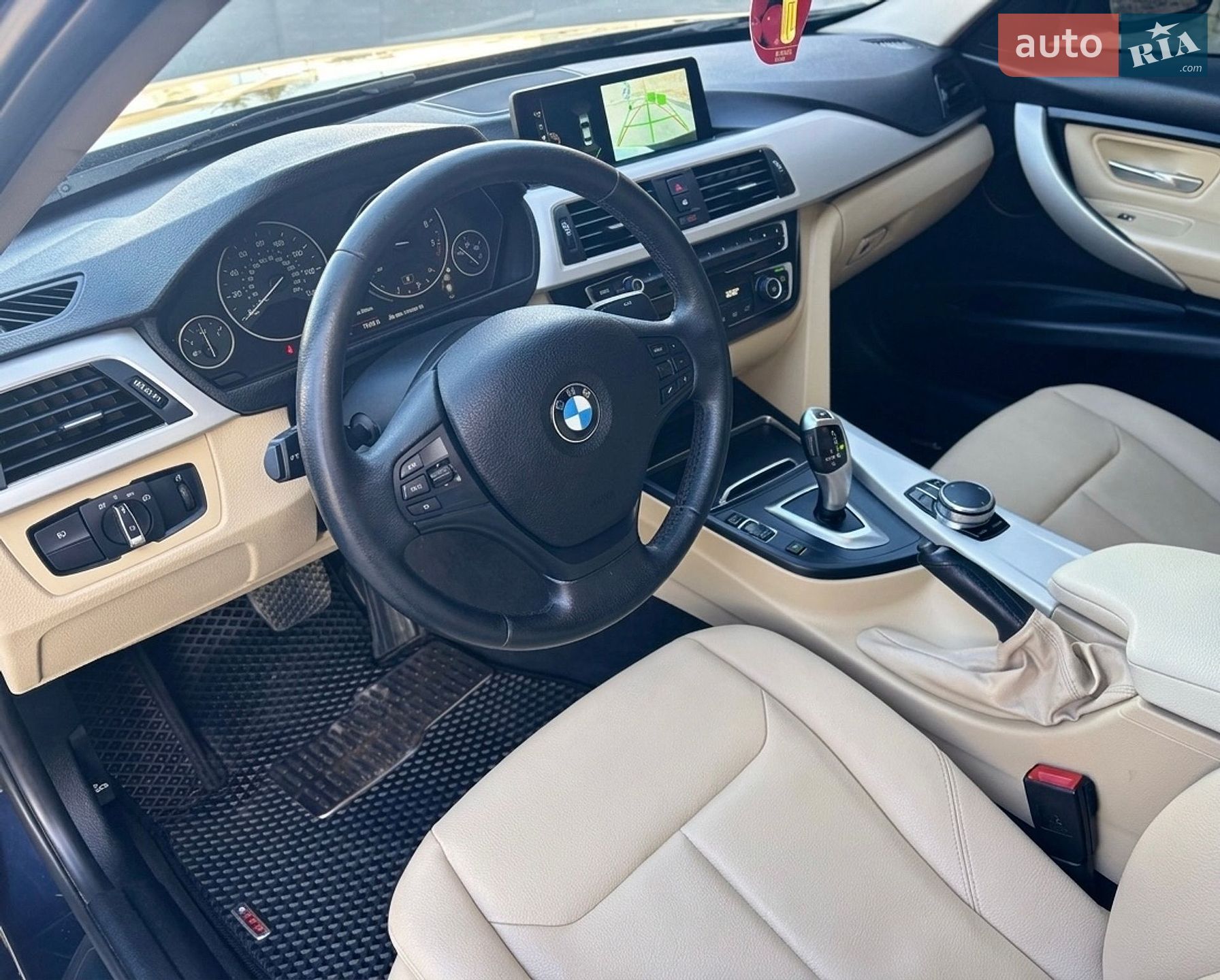 BMW 3 Series 2017 VIN WBA8A3C38HA067276 фото оголошення 15 з 27