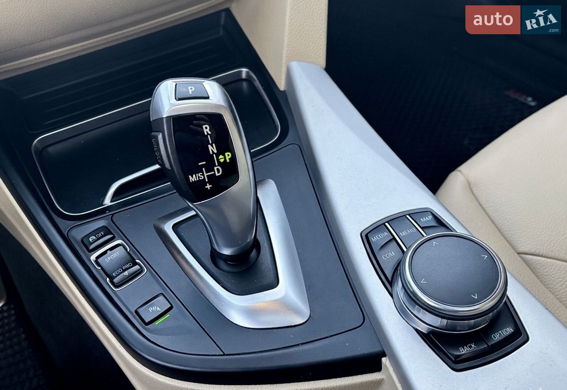 BMW 3 Series 2017 VIN WBA8A3C38HA067276 фото оголошення 23 з 27