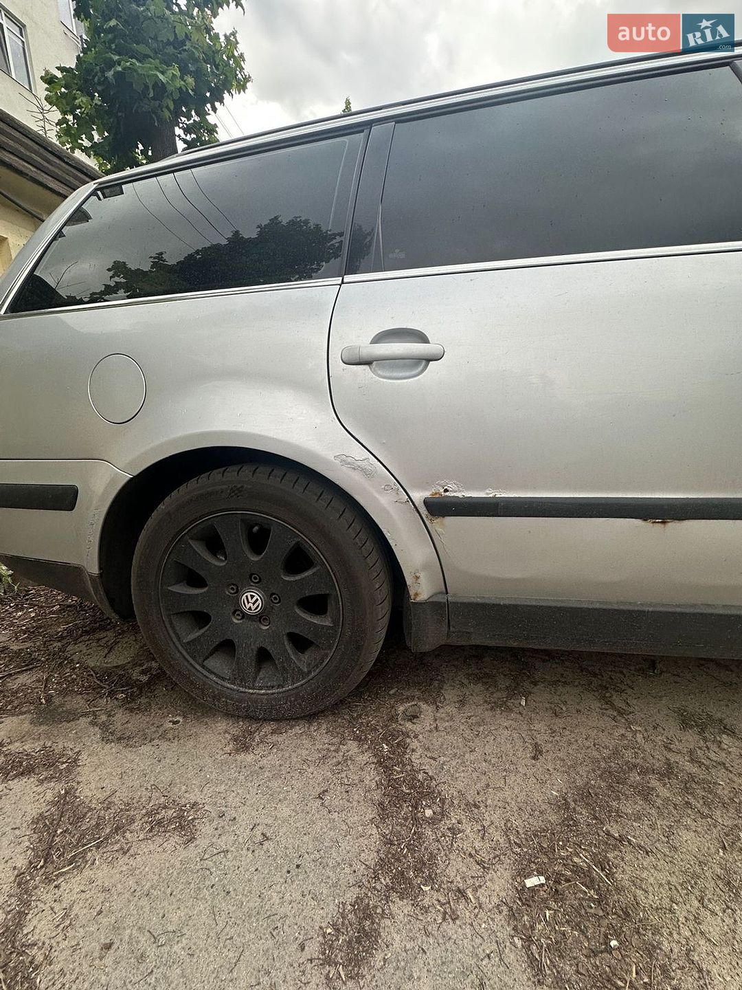 Volkswagen Passat 2002 VIN WVWZZZ3BZ2E385912 фото оголошення 5 з 6