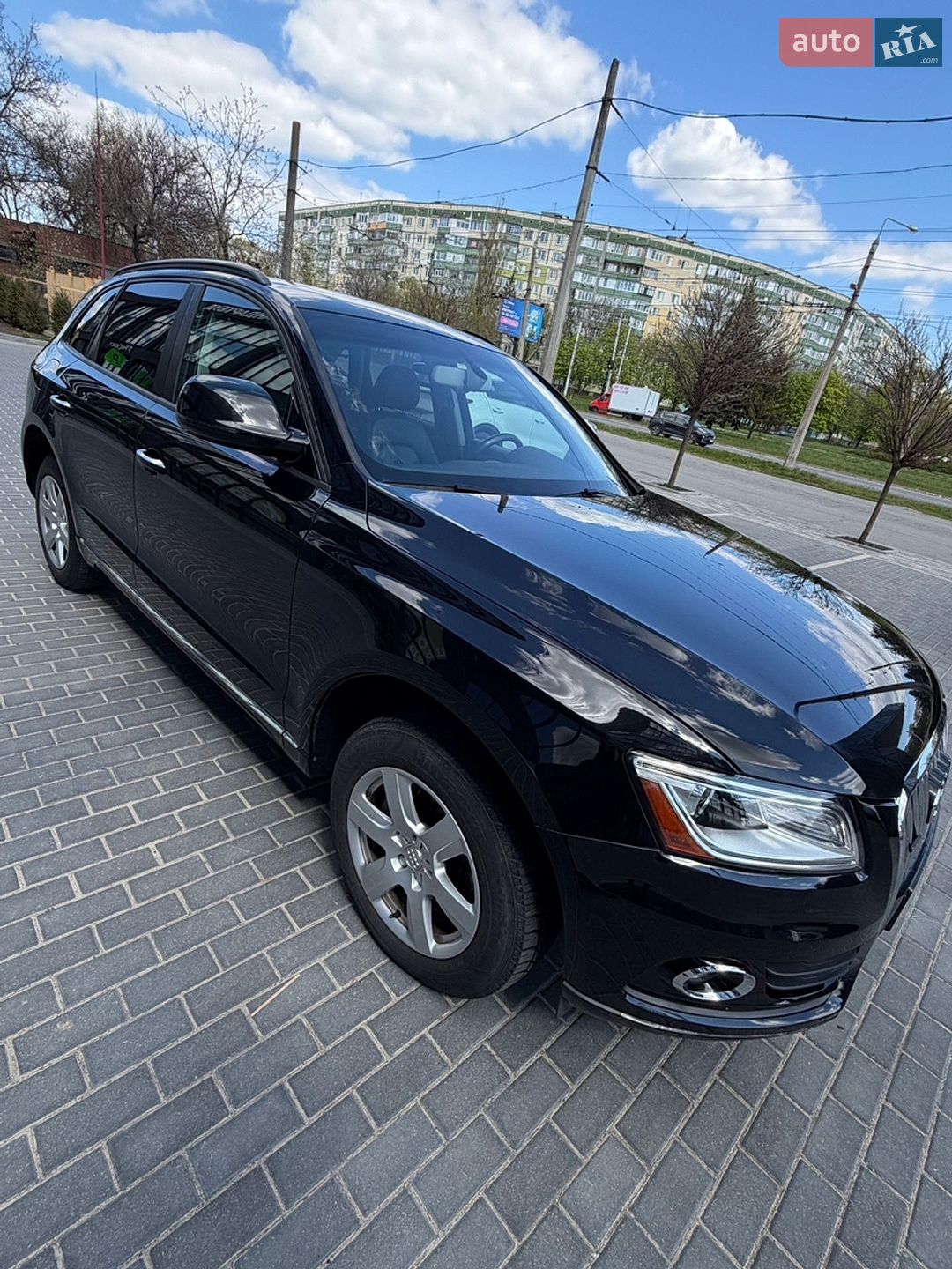 Audi Q5 2017 VIN WA1C2AFP9HA097555 фото оголошення 2 з 11