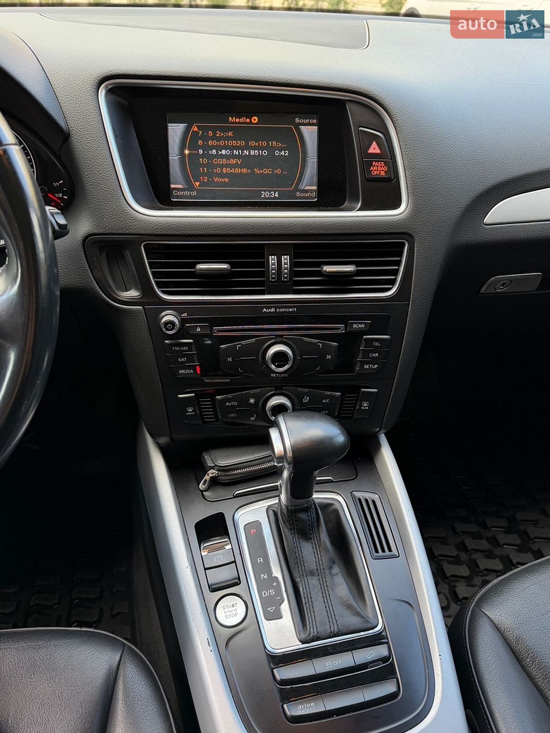 Audi Q5 2017 VIN WA1C2AFP9HA097555 фото оголошення 10 з 13