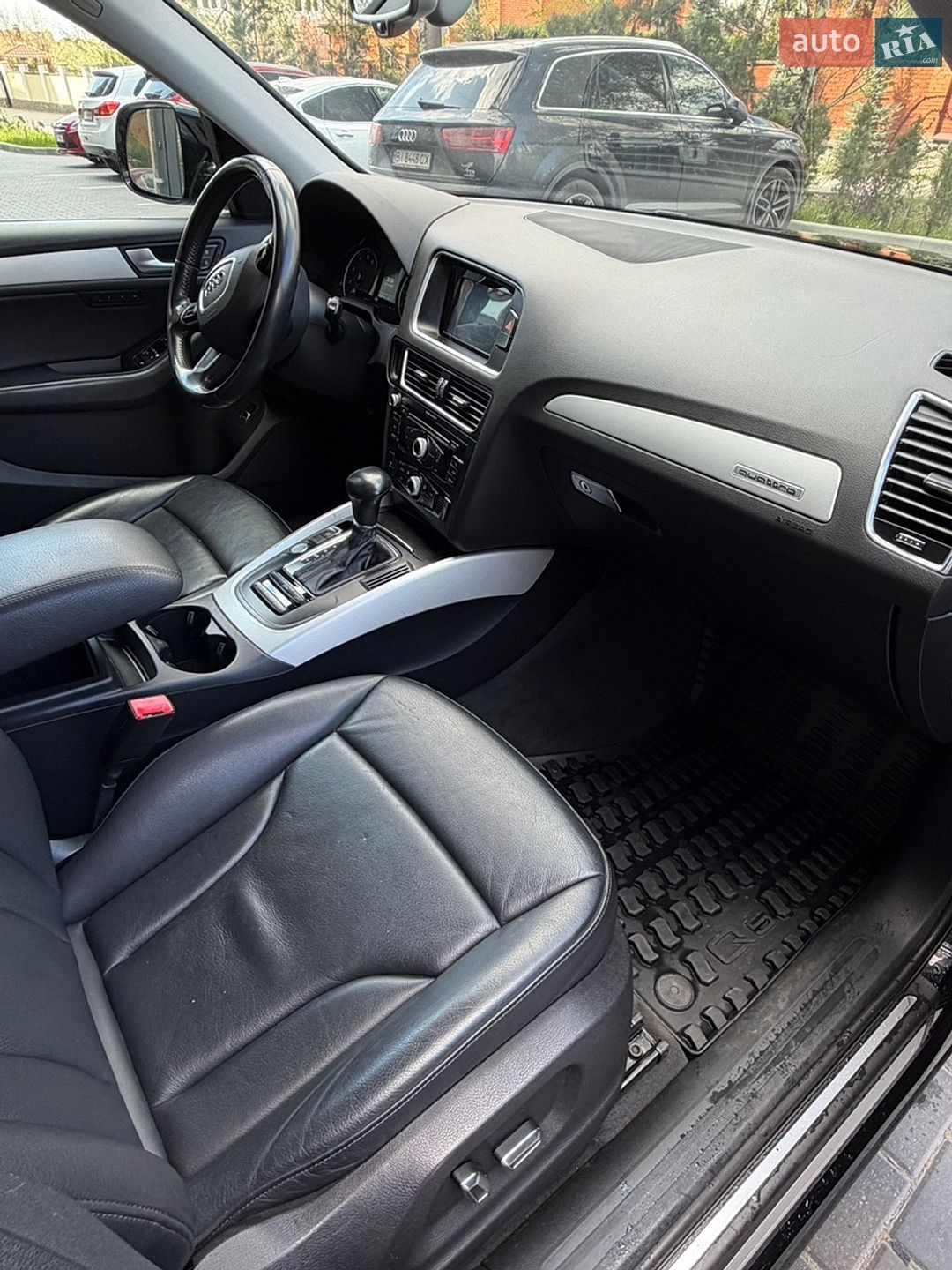 Audi Q5 2017 VIN WA1C2AFP9HA097555 фото оголошення 12 з 13
