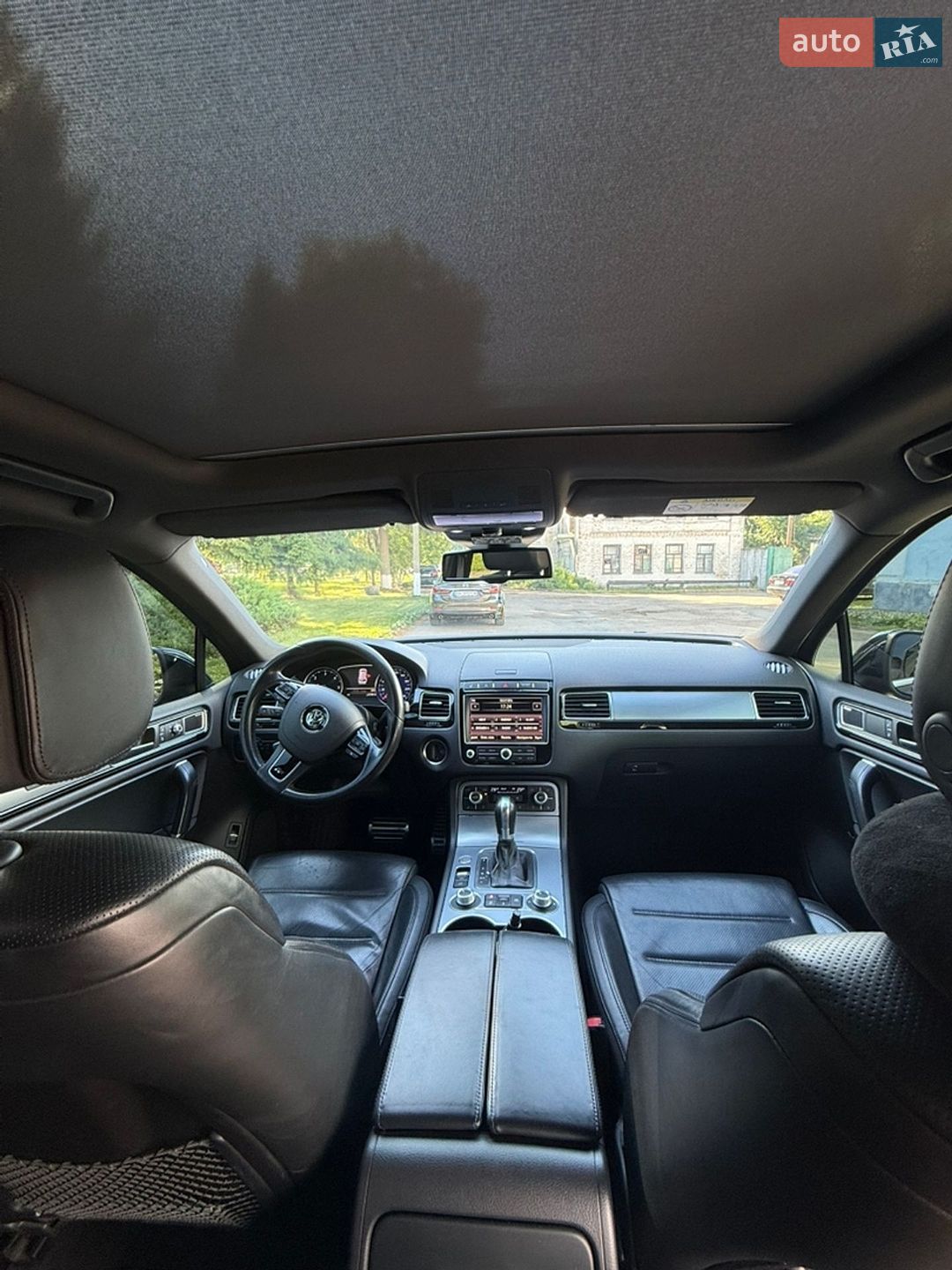 Volkswagen Touareg 2015 VIN WVGZZZ7PZFD013177 фото оголошення 14 з 30