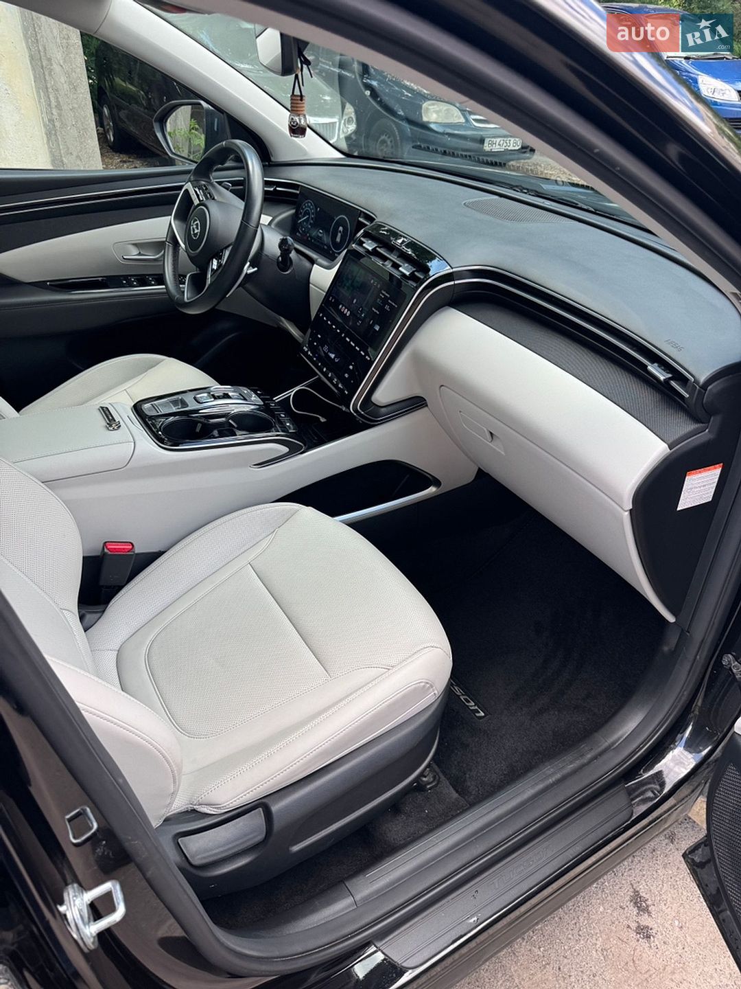 Hyundai Tucson 2023 VIN KM8JFCA11PU107360 фото оголошення 6 з 12
