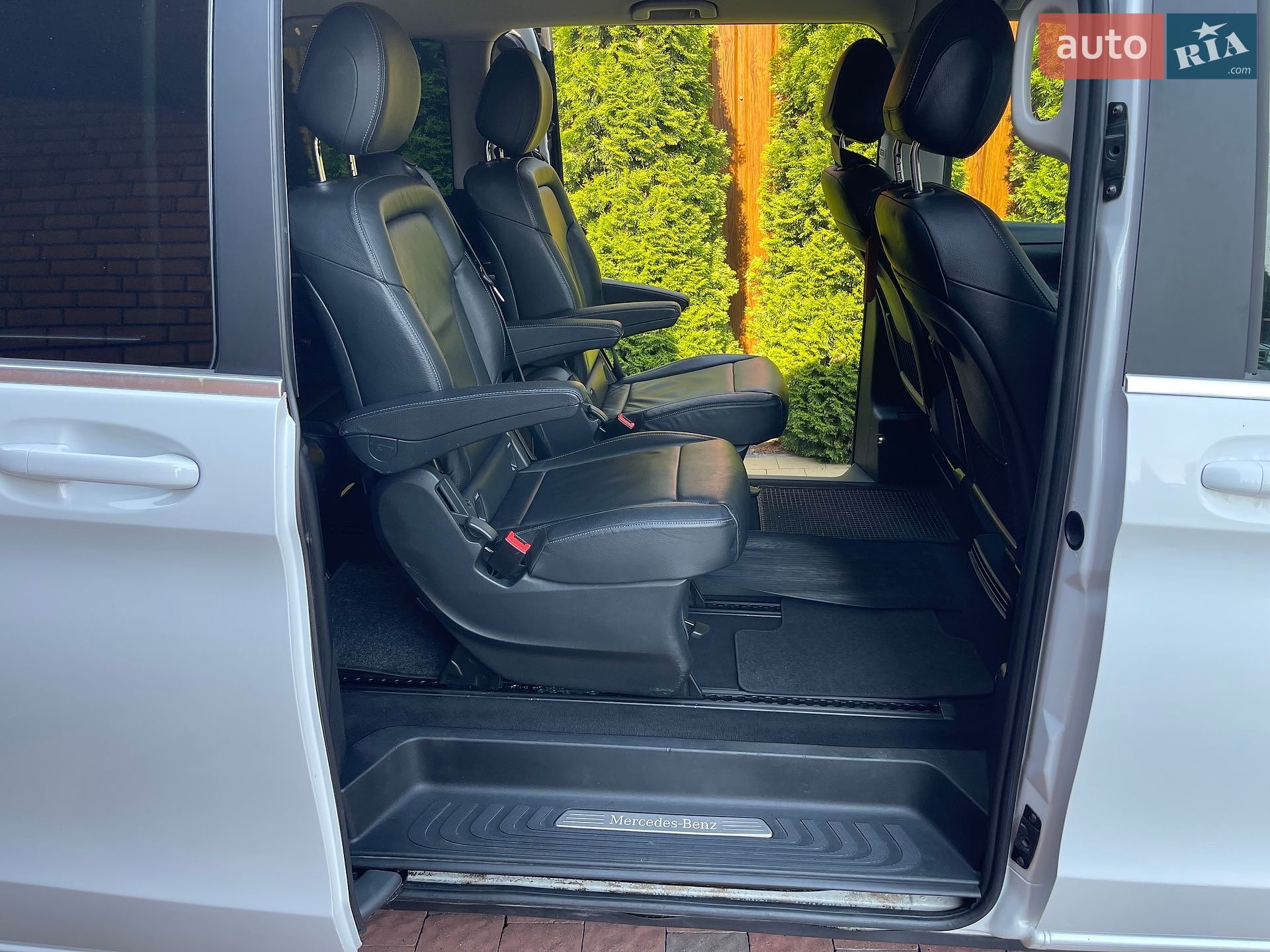 Mercedes-Benz V-Class 2015 VIN WDF44781313033292 фото оголошення 6 з 35