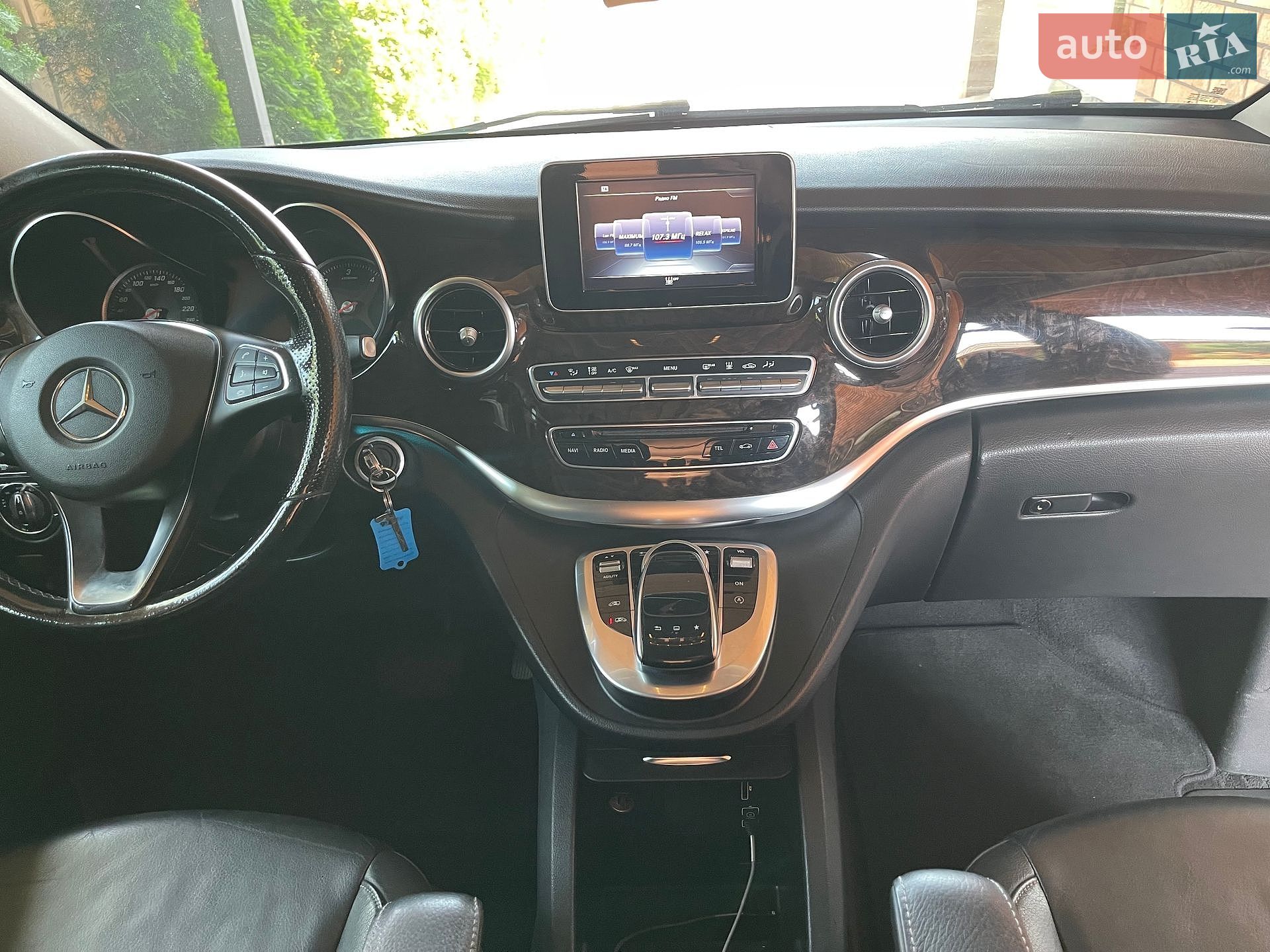 Mercedes-Benz V-Class 2015 VIN WDF44781313033292 фото оголошення 14 з 35