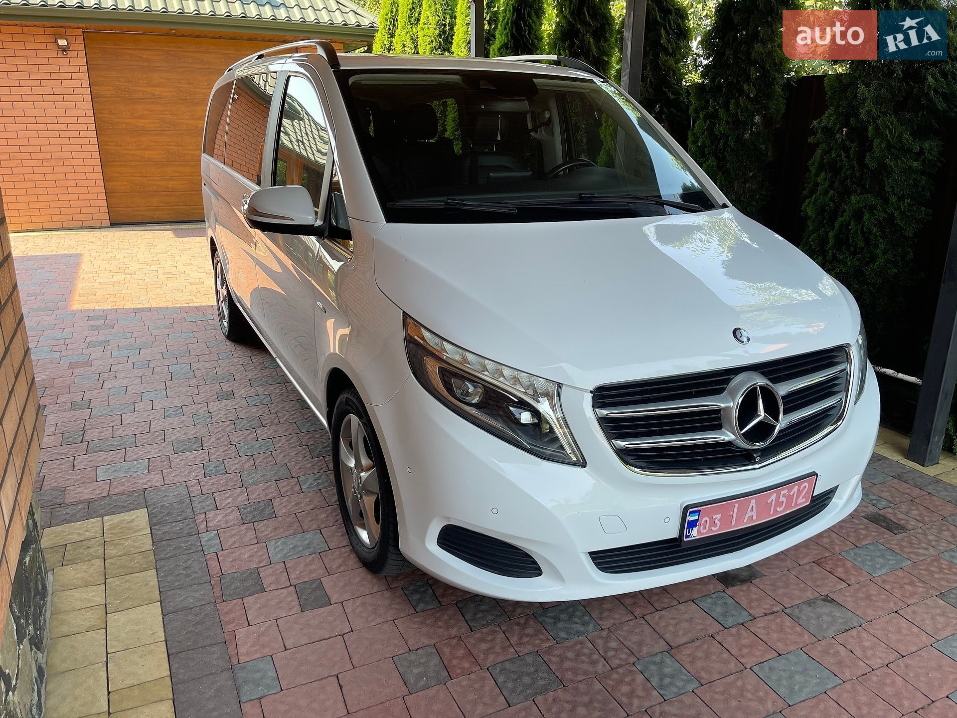 Mercedes-Benz V-Class 2015 VIN WDF44781313033292 фото оголошення 18 з 35